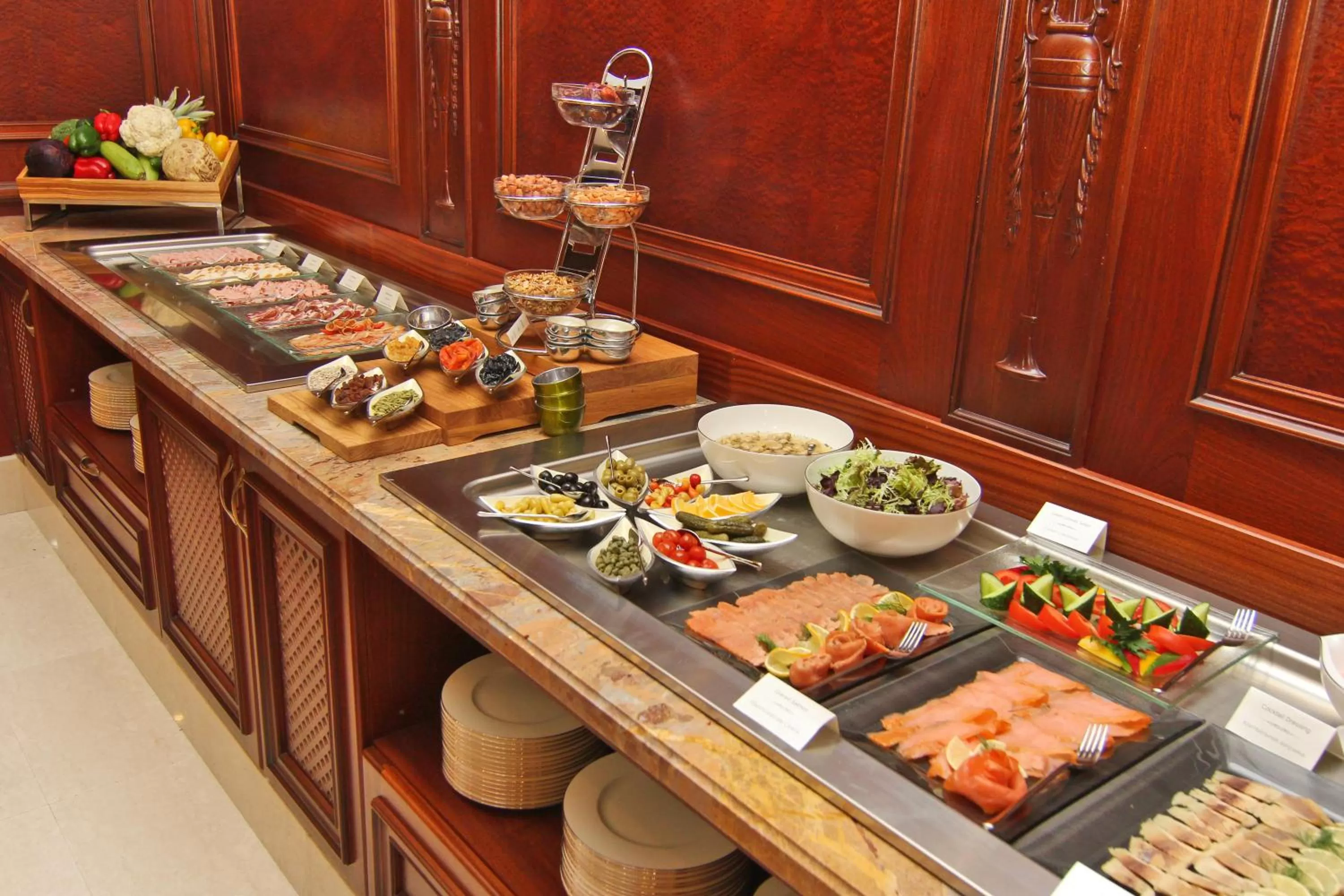Restaurant/places to eat in Orion Hotel Bishkek