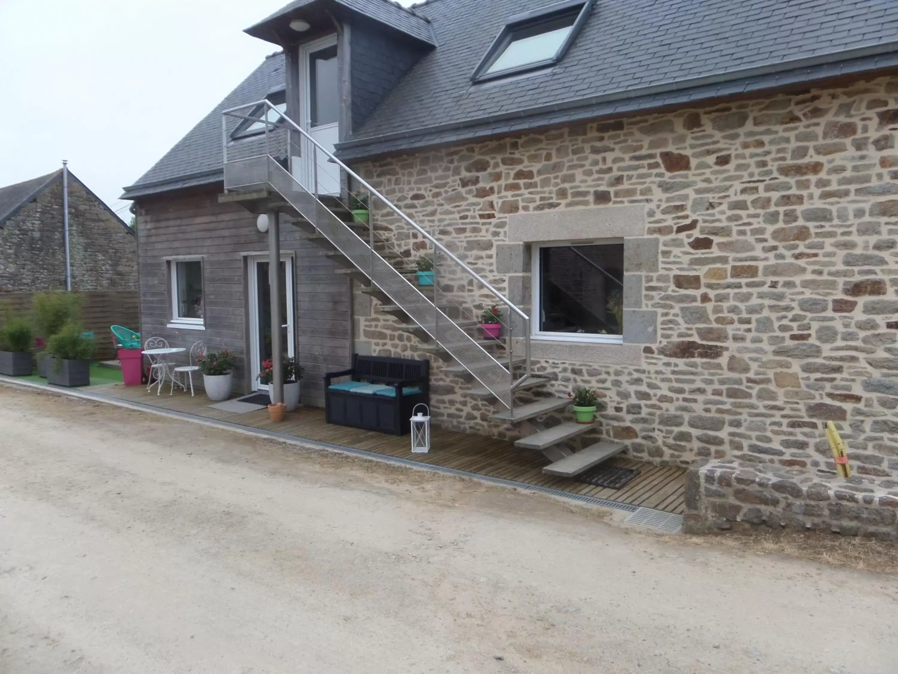 Property Building in Les Gites de Kerdurod Property Building in Les Gites de Kerdurod