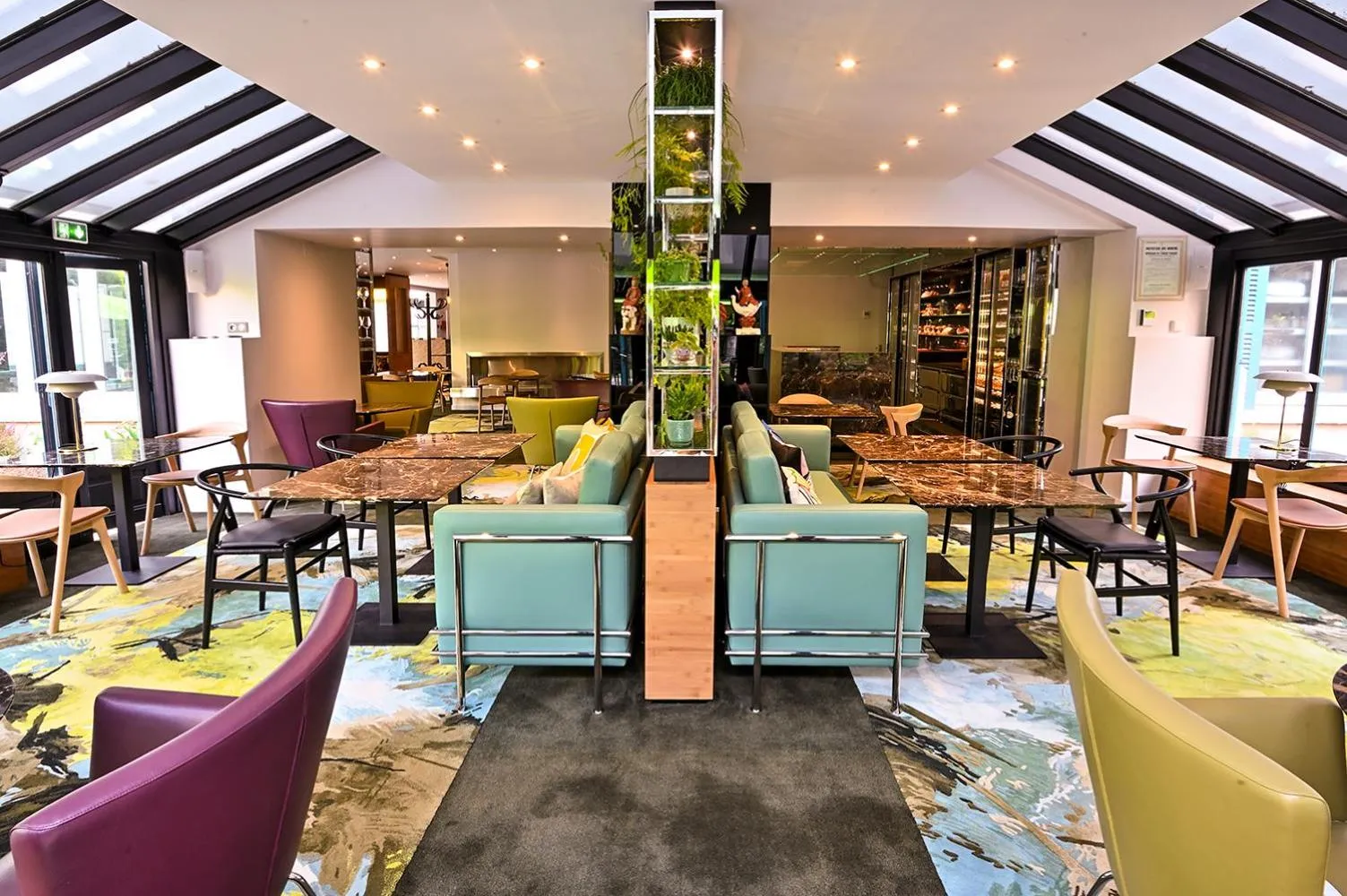 Restaurant/places to eat in La Pyramide - Maison Henriroux