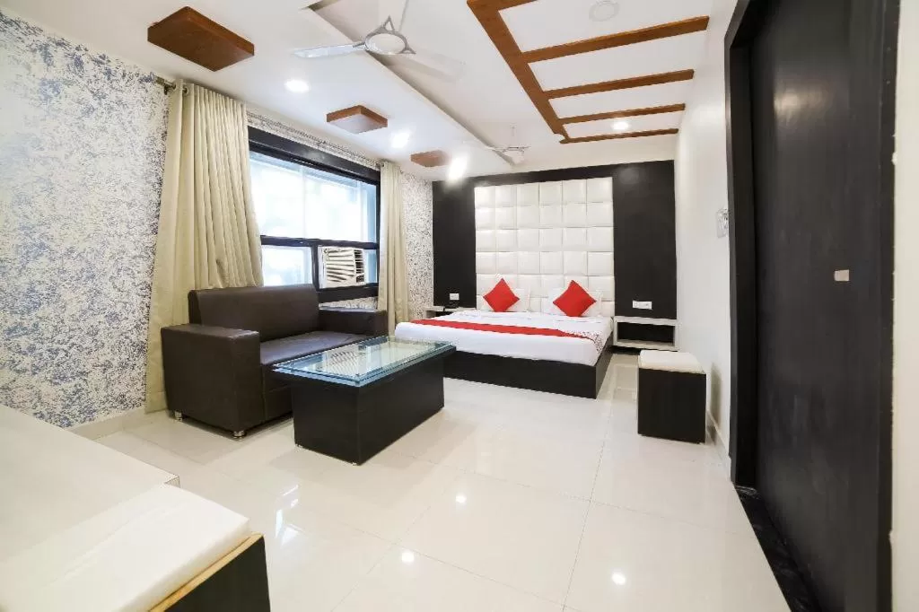 Bedroom in HOTEL VEER BHUMI PALACE