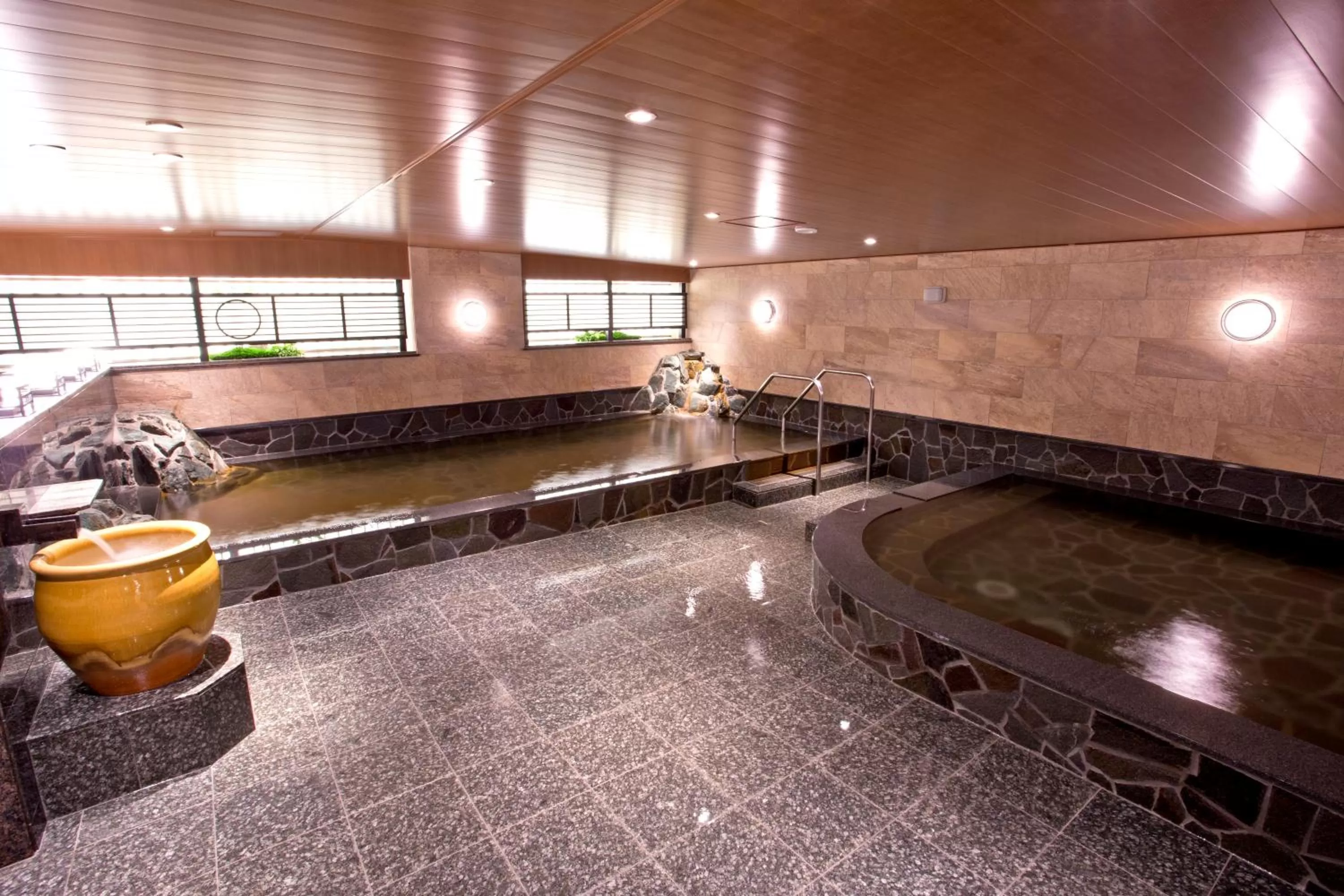 Hot Spring Bath in Natural Hot Spring Yaoji Hakata Hotel
