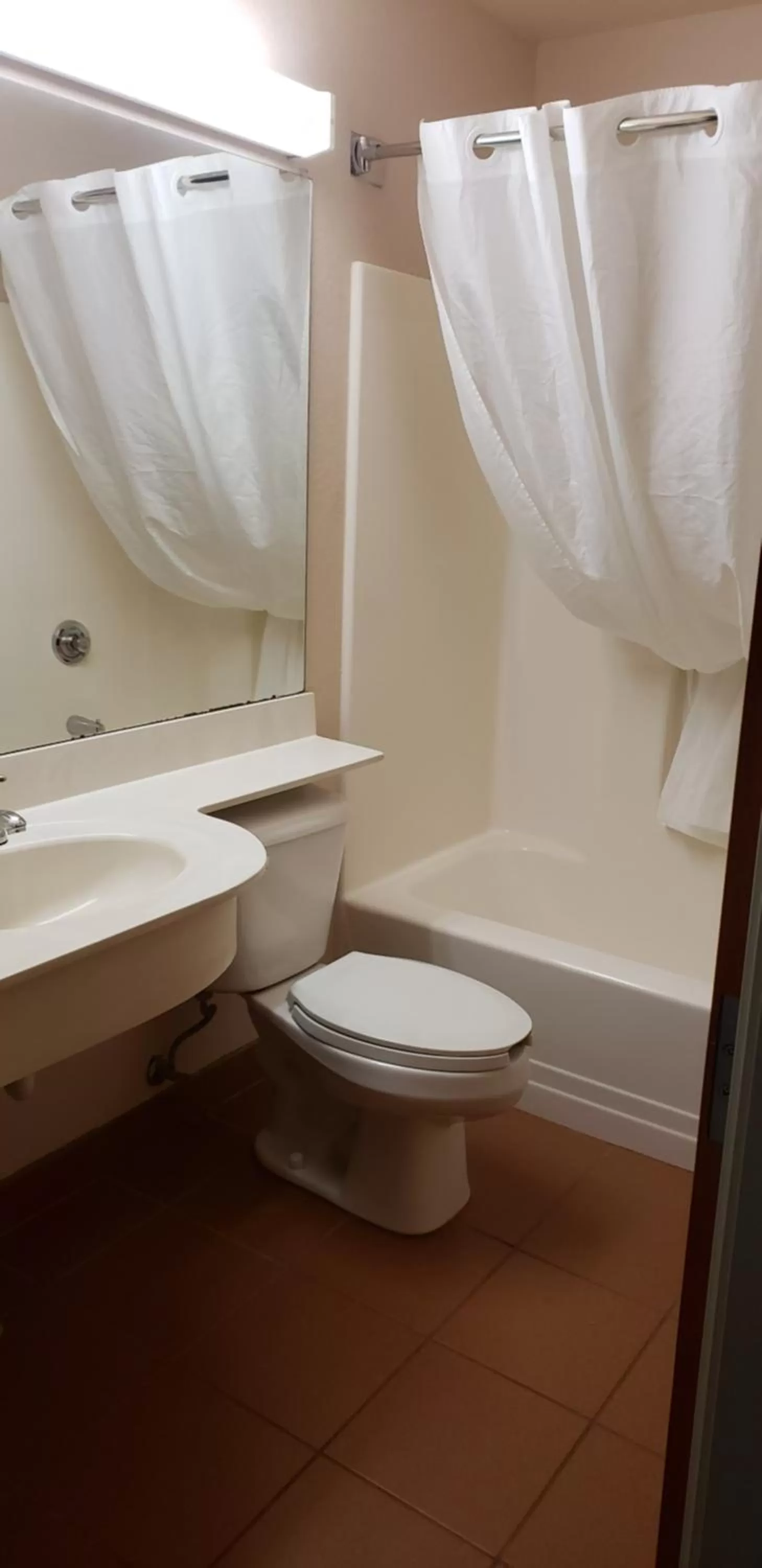 Microtel Inn & Suites by Wyndham Wellsville