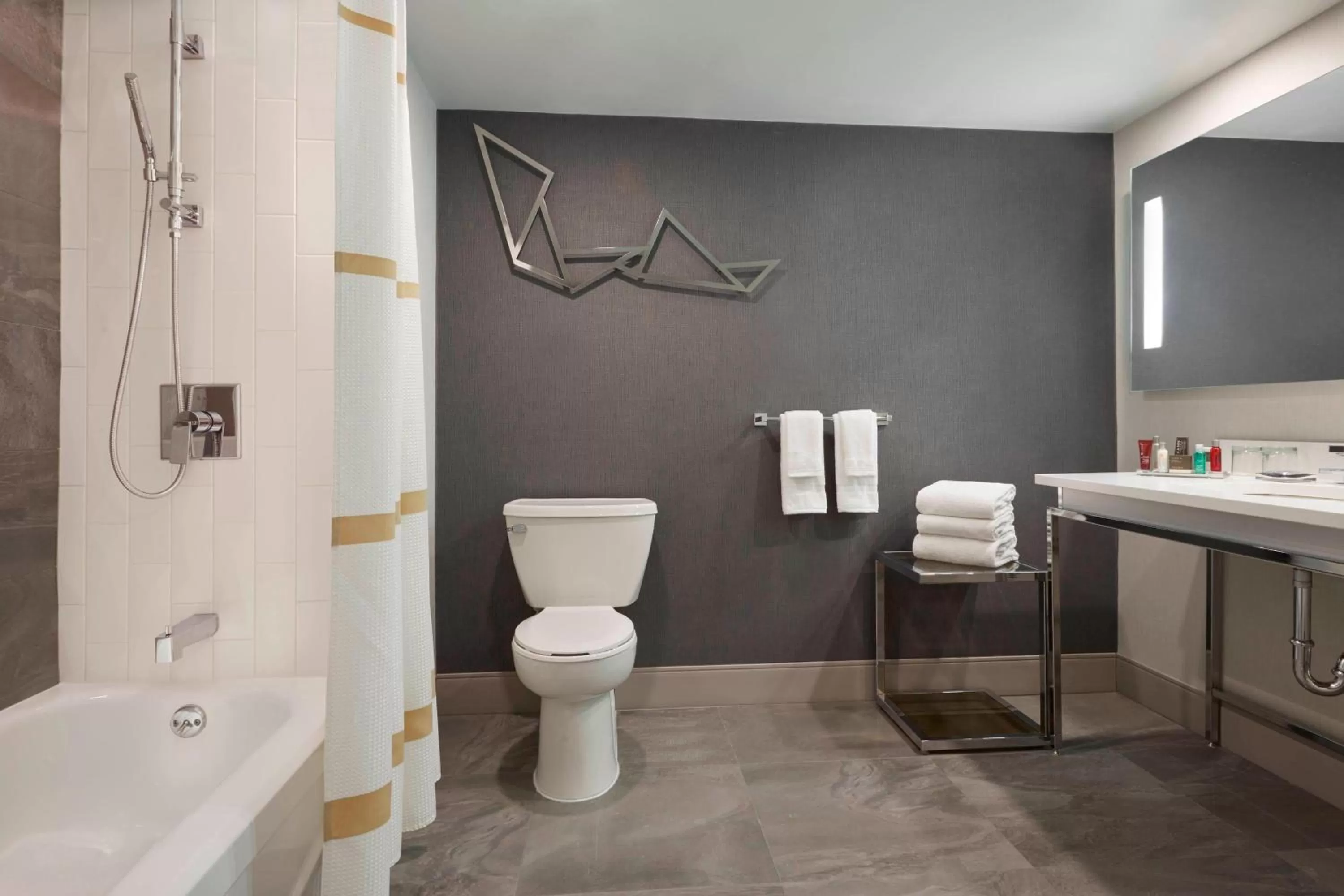 Bathroom in Toronto Marriott City Centre Hotel