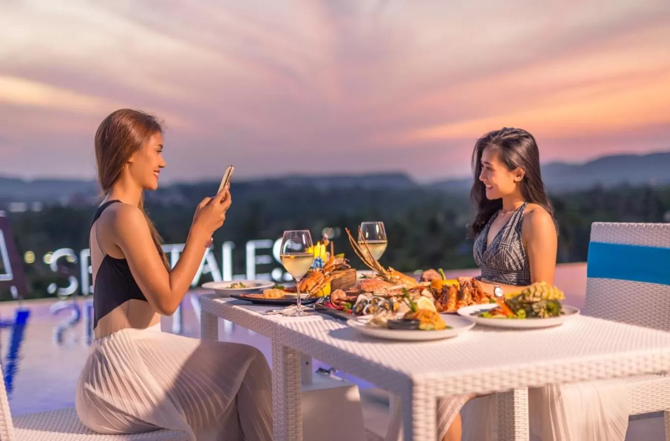 Dinner in Anda Sea Tales Resort-SHA Plus