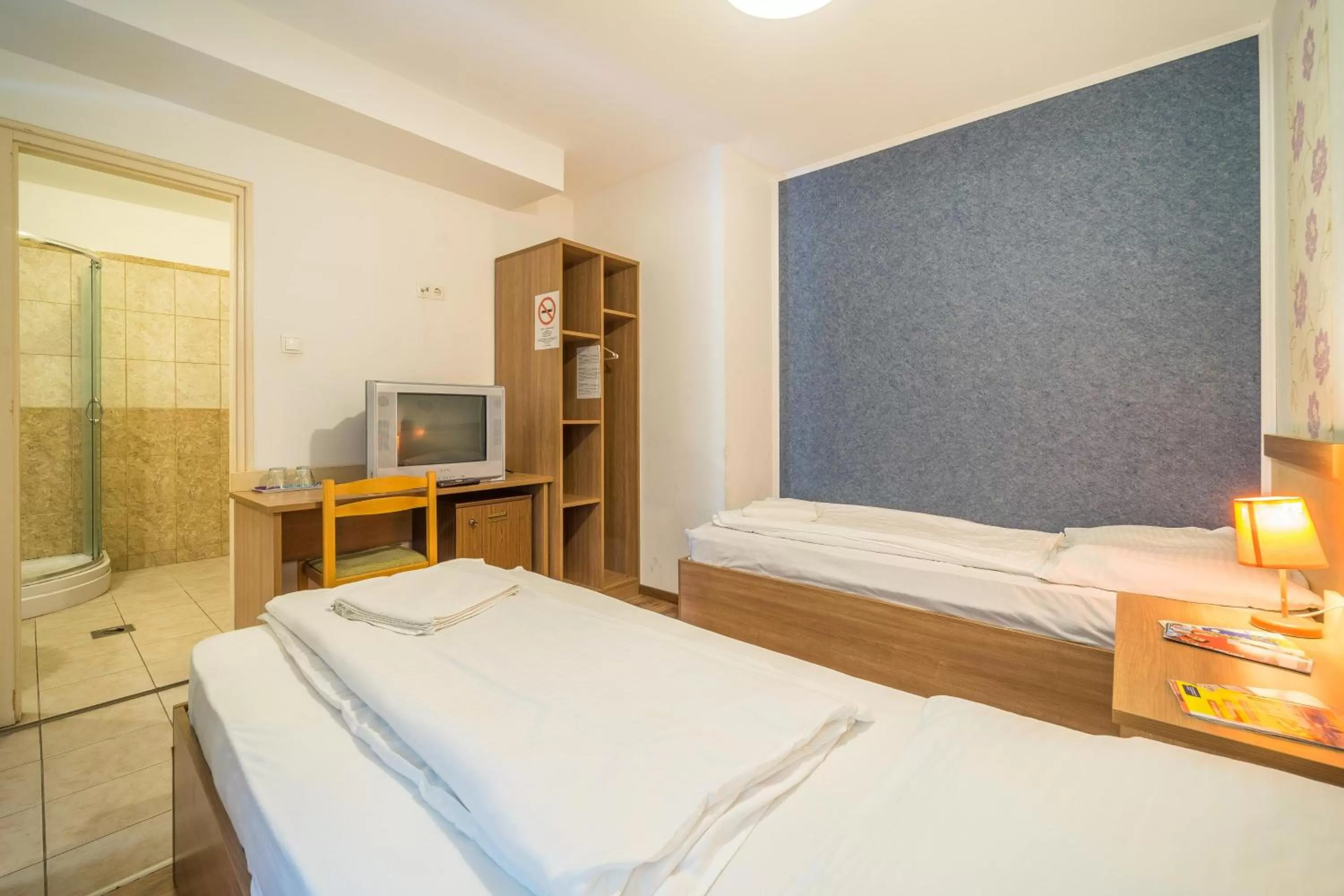 Bed in Silver Hotel Budapest City Center