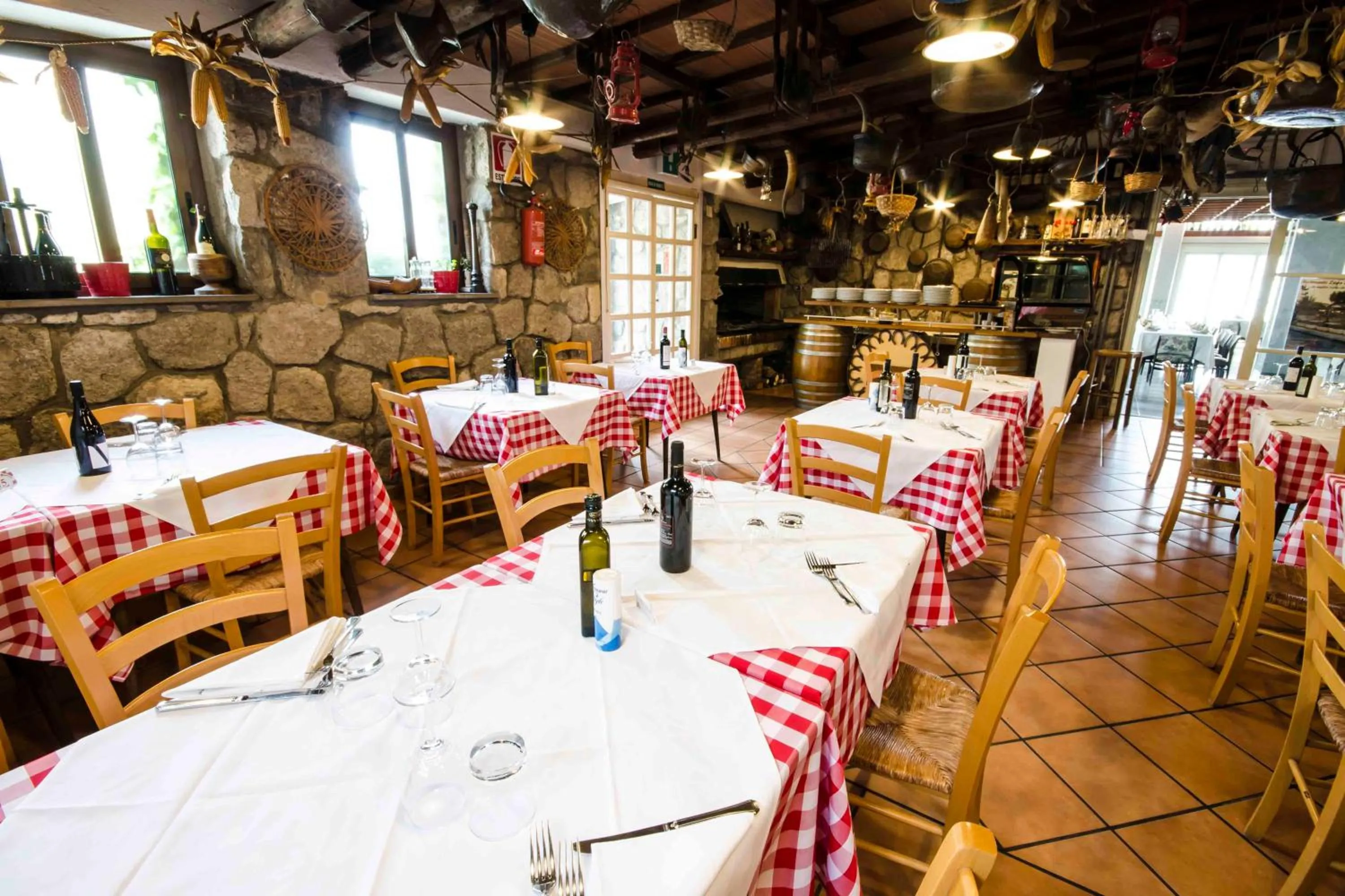 Restaurant/places to eat in Hotel Tarconte