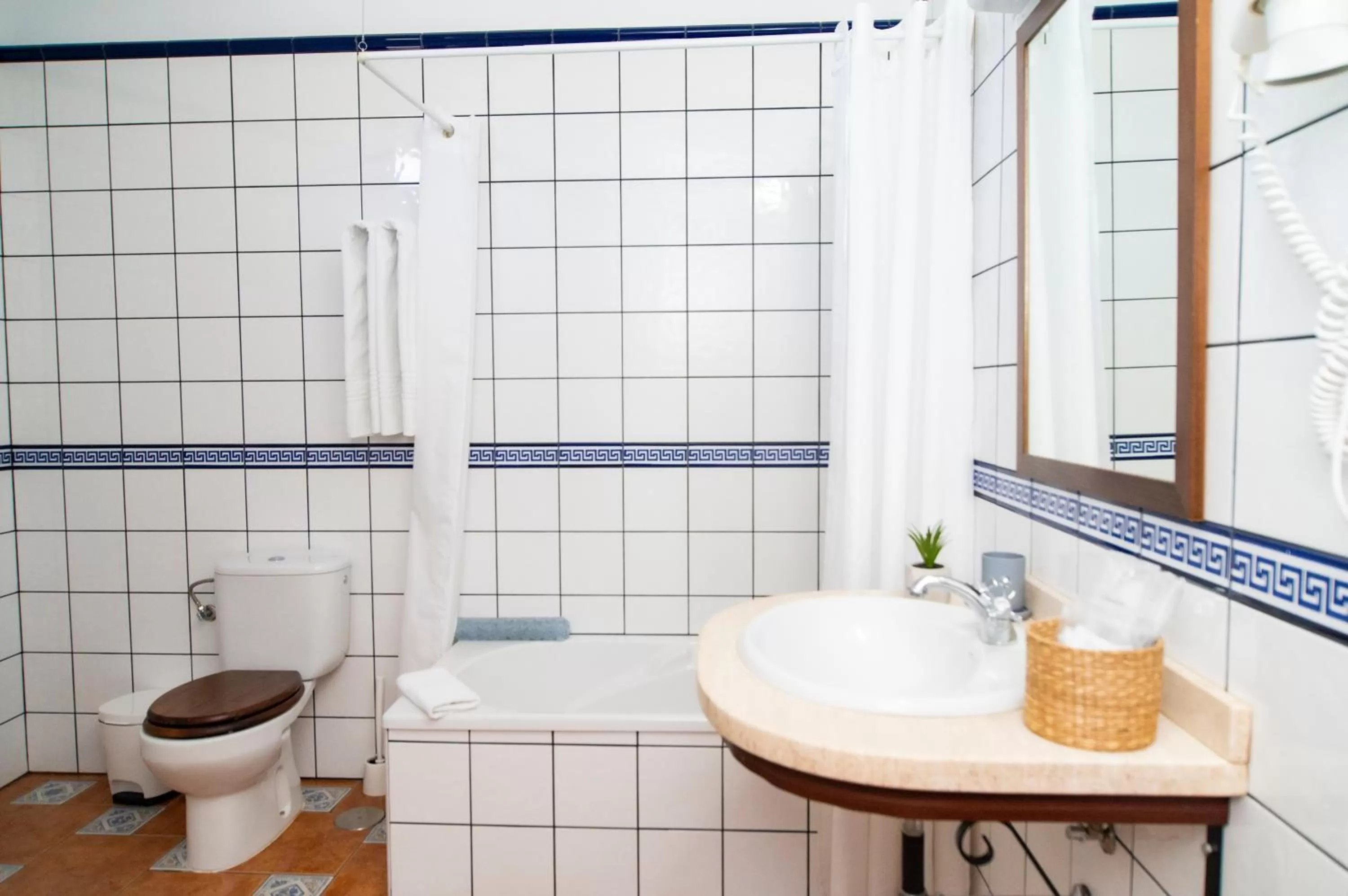Bathroom in Hotel El Tejar & Spa