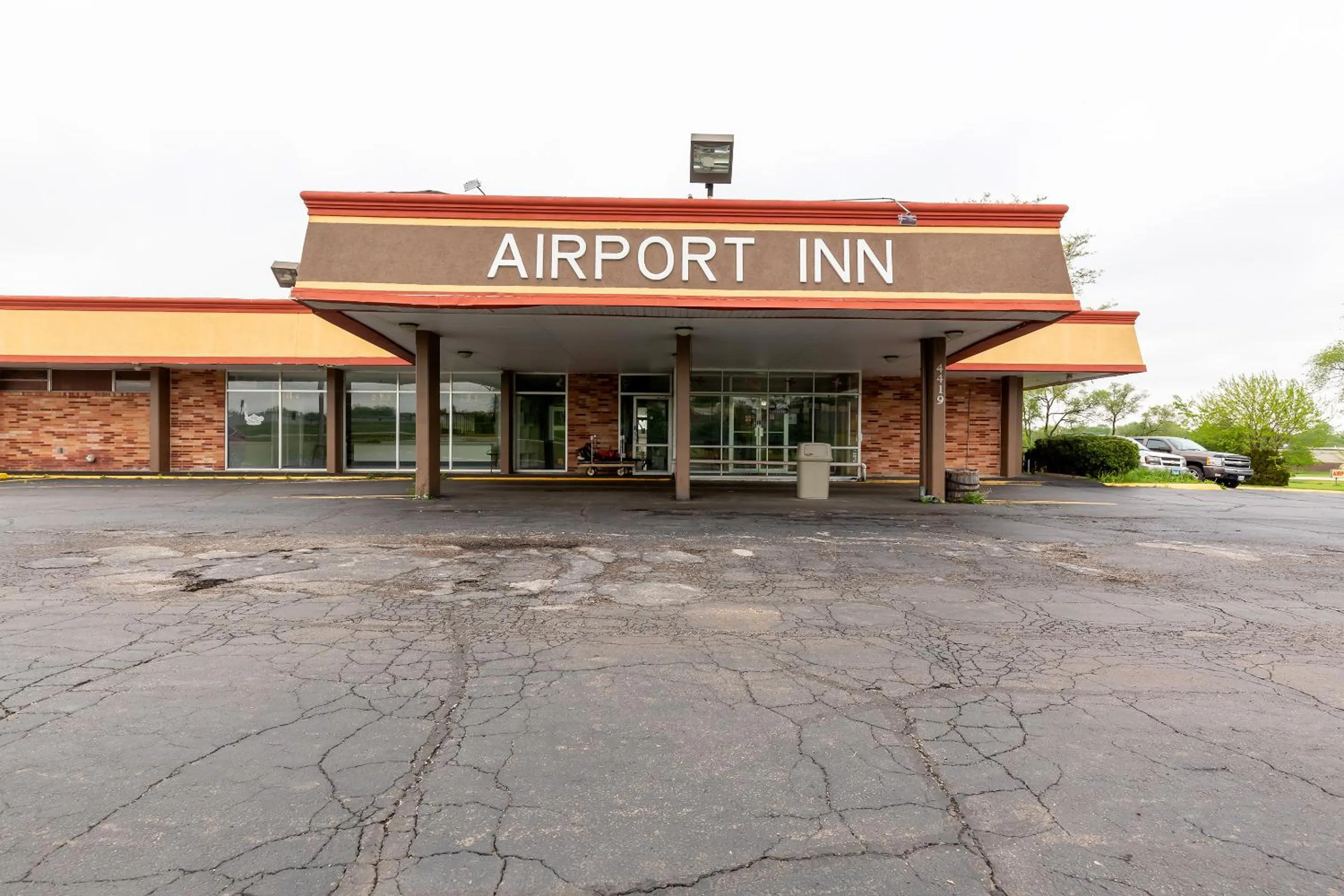 Americas Best Value Inn Rockford