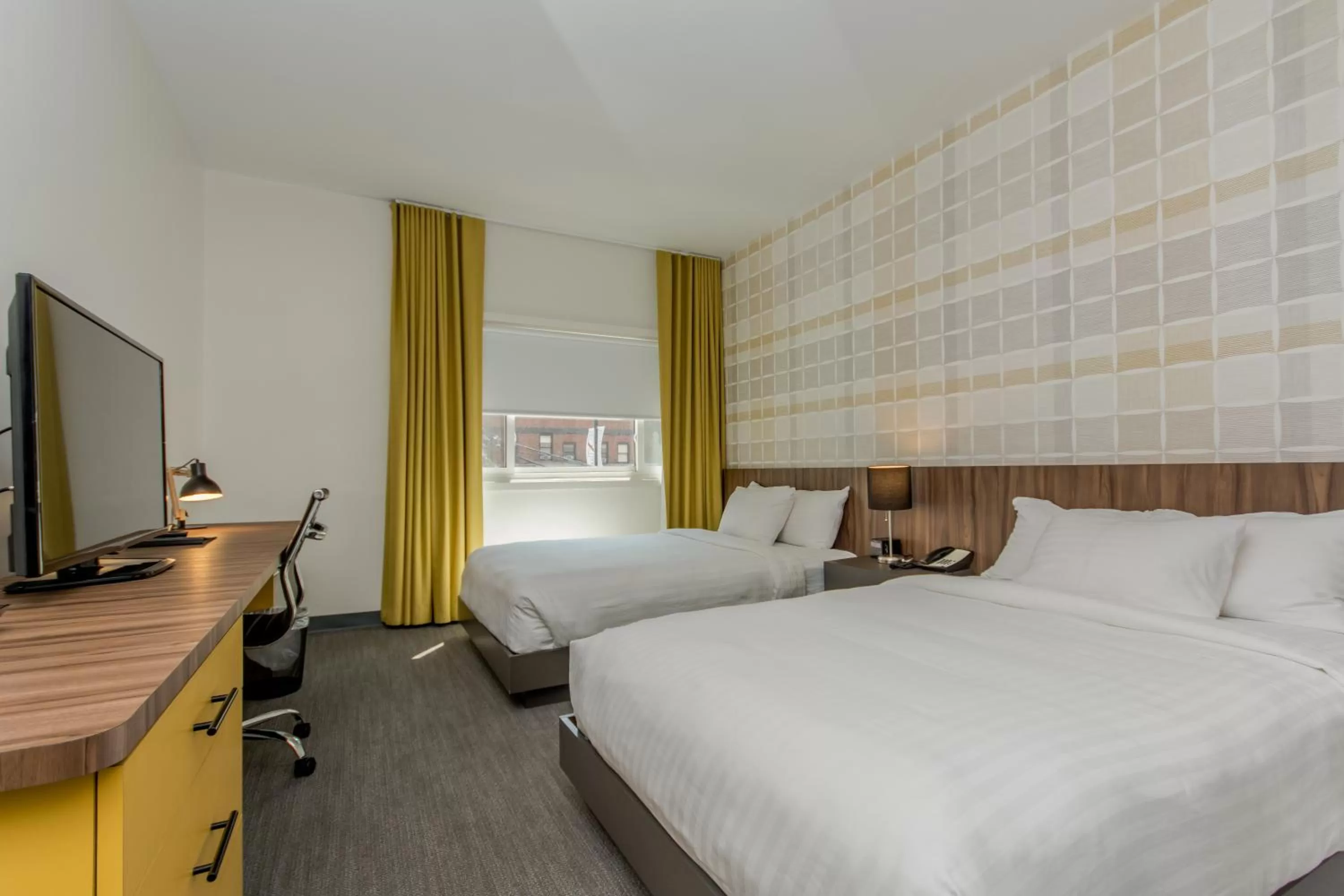 Bedroom, Bed in Ohio House Motel