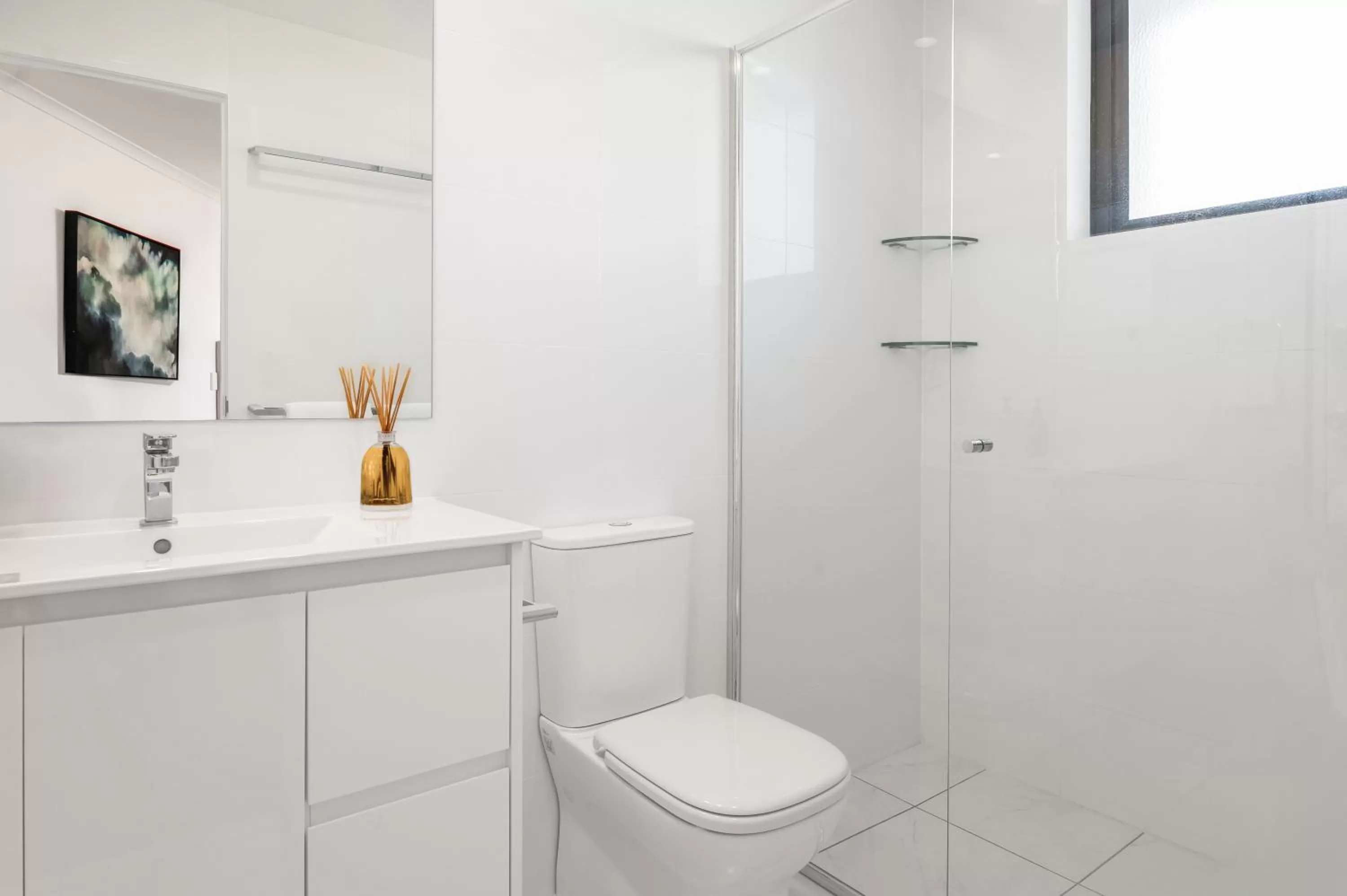 Bathroom in Mantra Coolangatta Beach