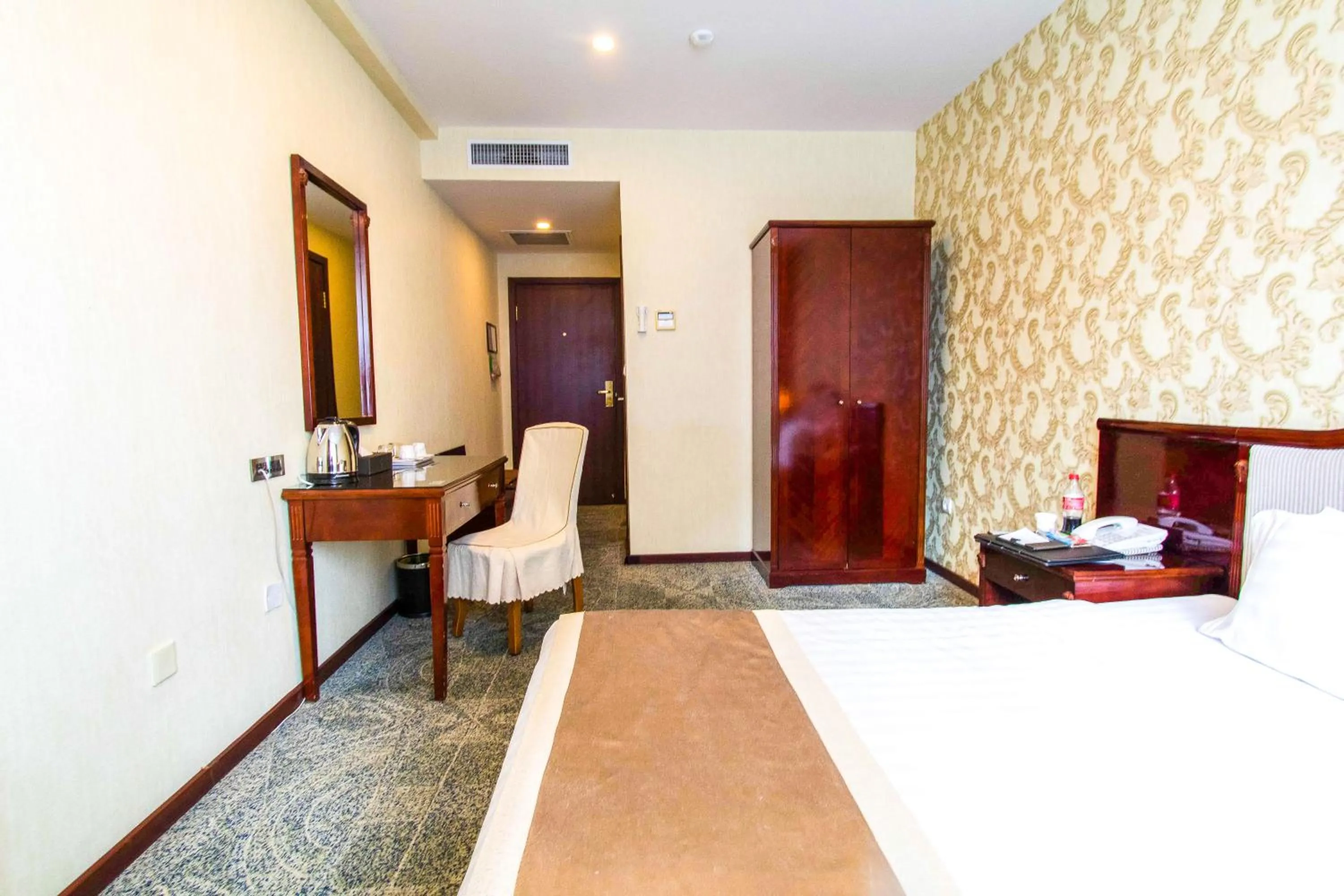 Seating area, Bed in Springs Hotel Ulaanbaatar