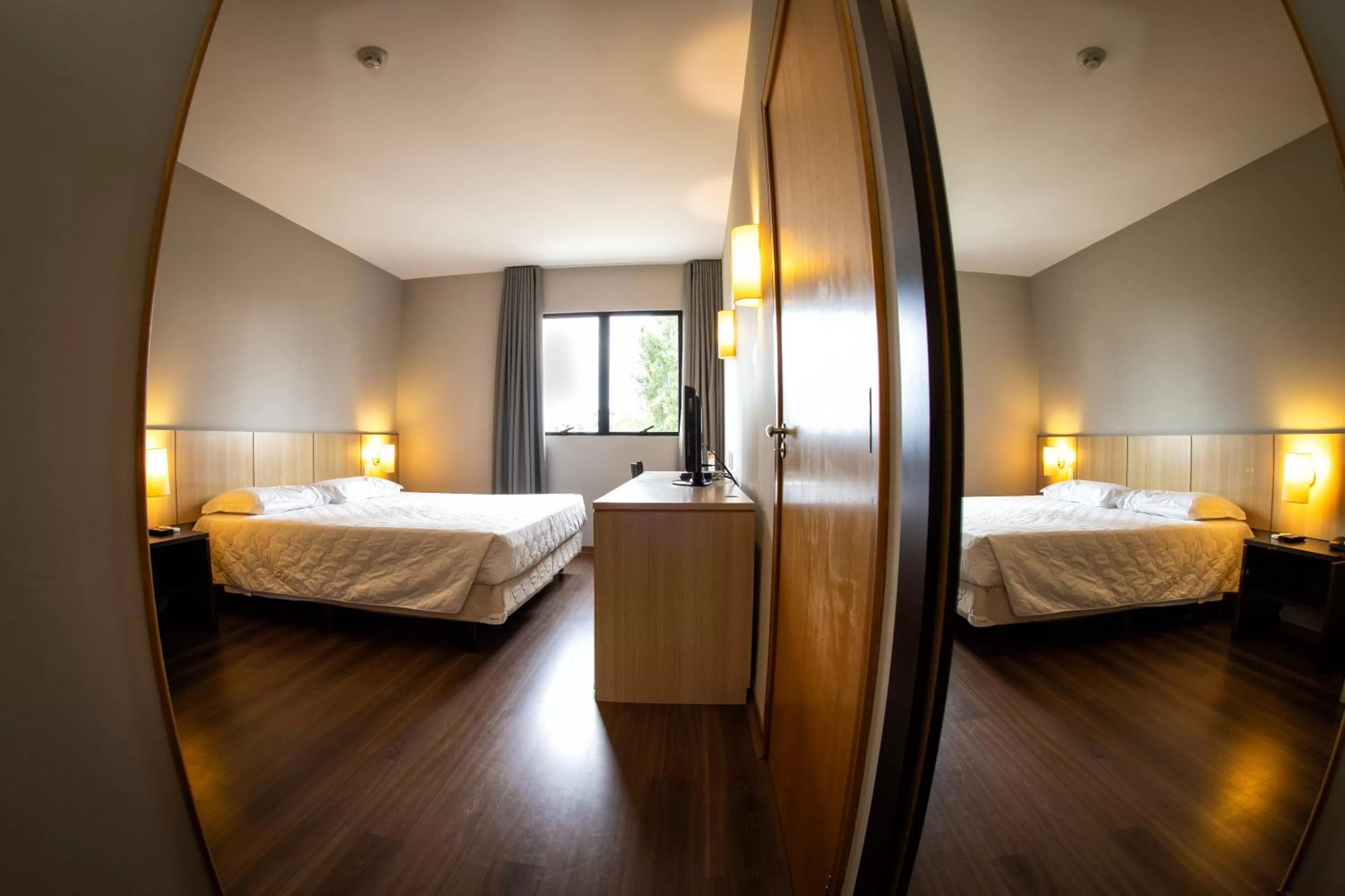 Bed in Hotel Campo Largo Express