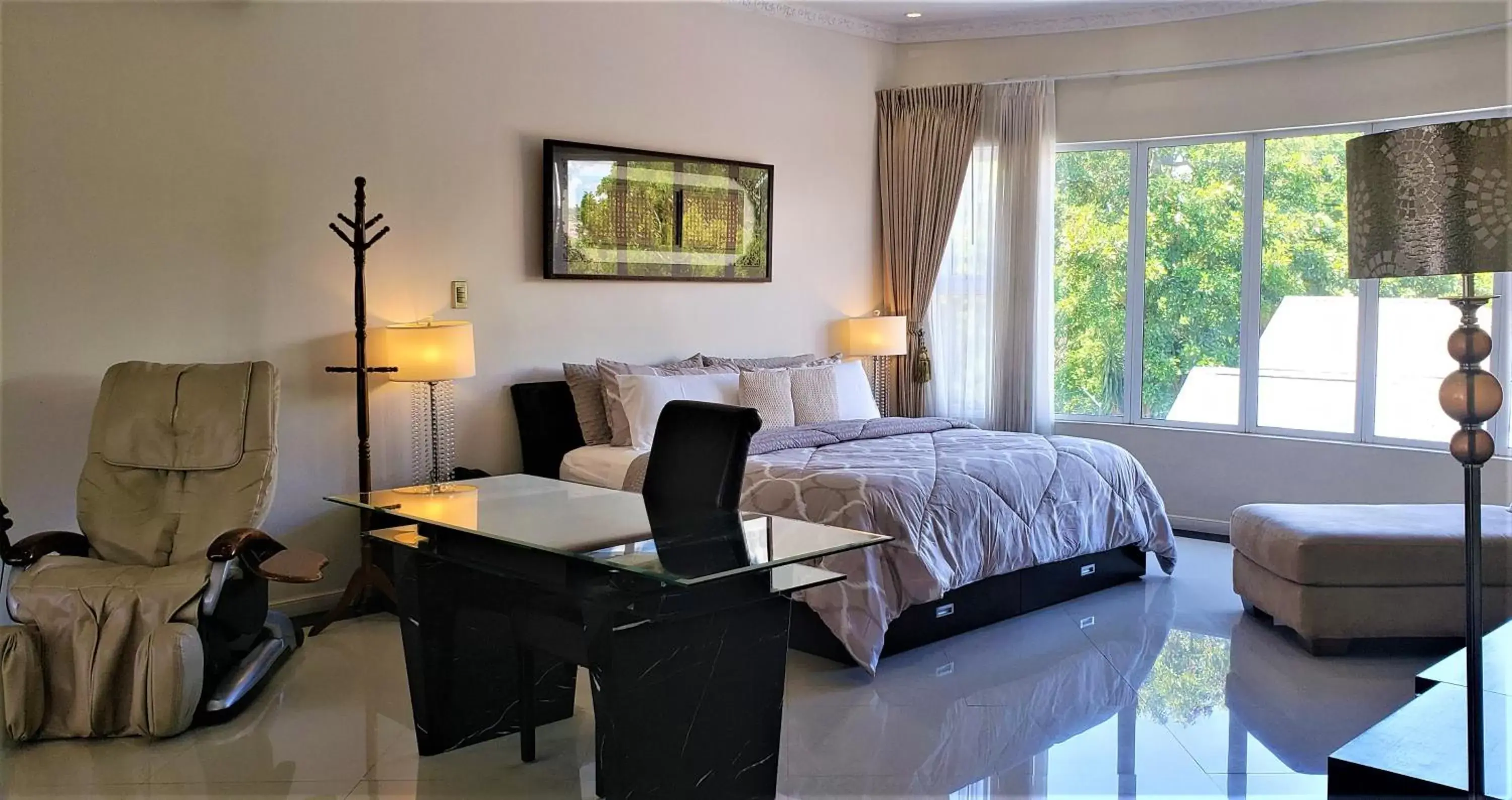 Deluxe Studio in Alameda Cariari Boutique Hotel Deluxe Studio in Alameda Cariari Boutique Hotel