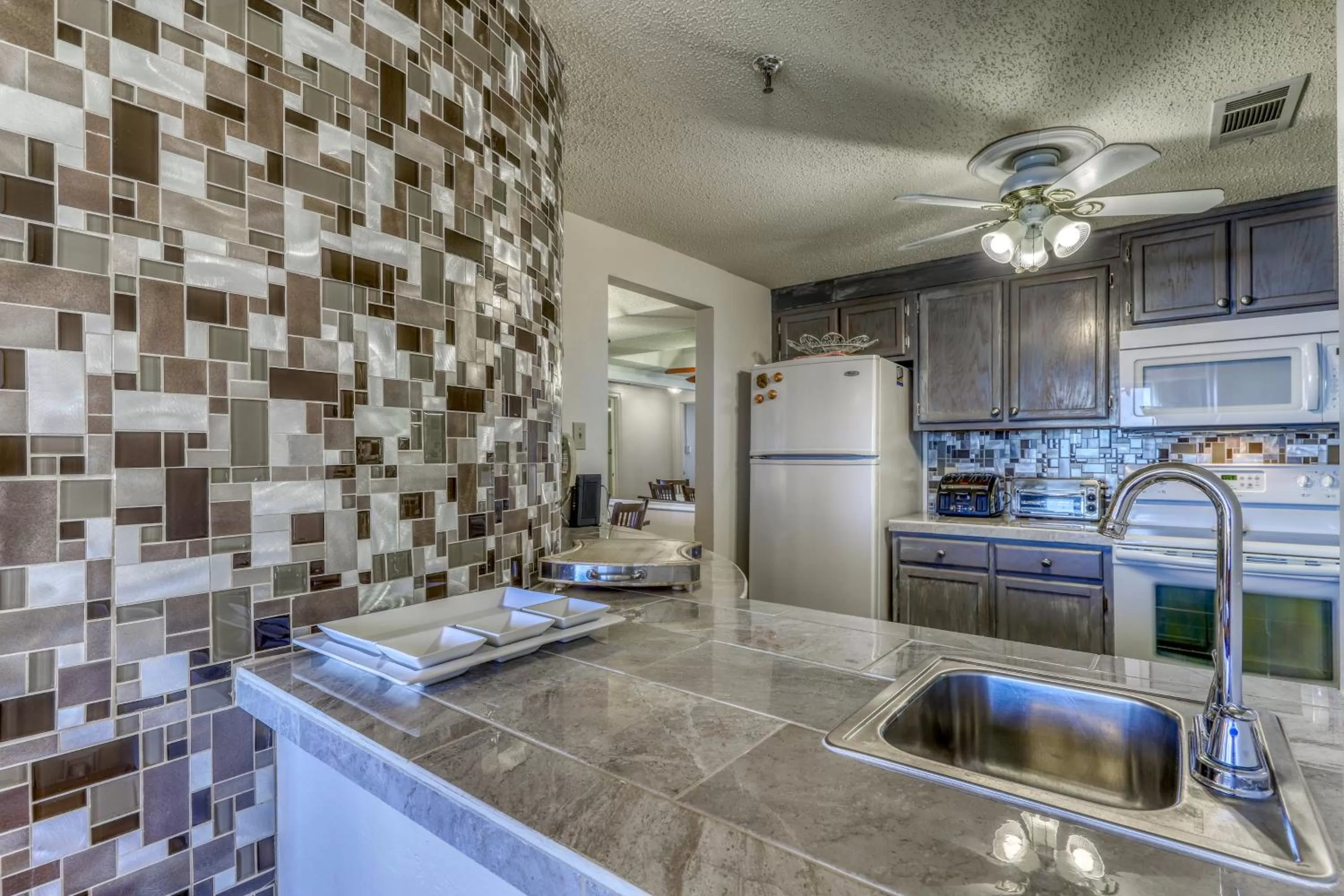 Kitchen/Kitchenette in Sugar Top 2816