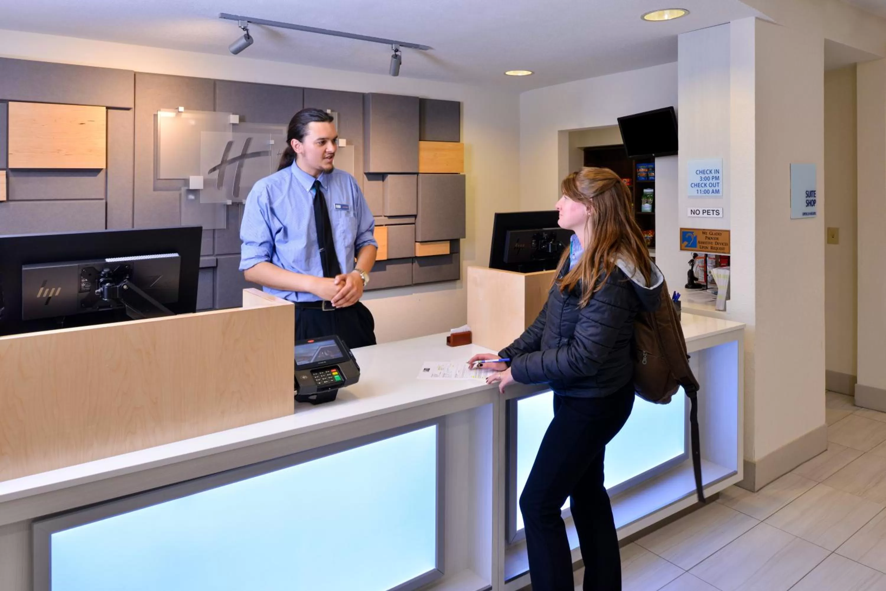 Lobby or reception in Holiday Inn Express Hotel & Suites Arcata/Eureka-Airport Area by IHG