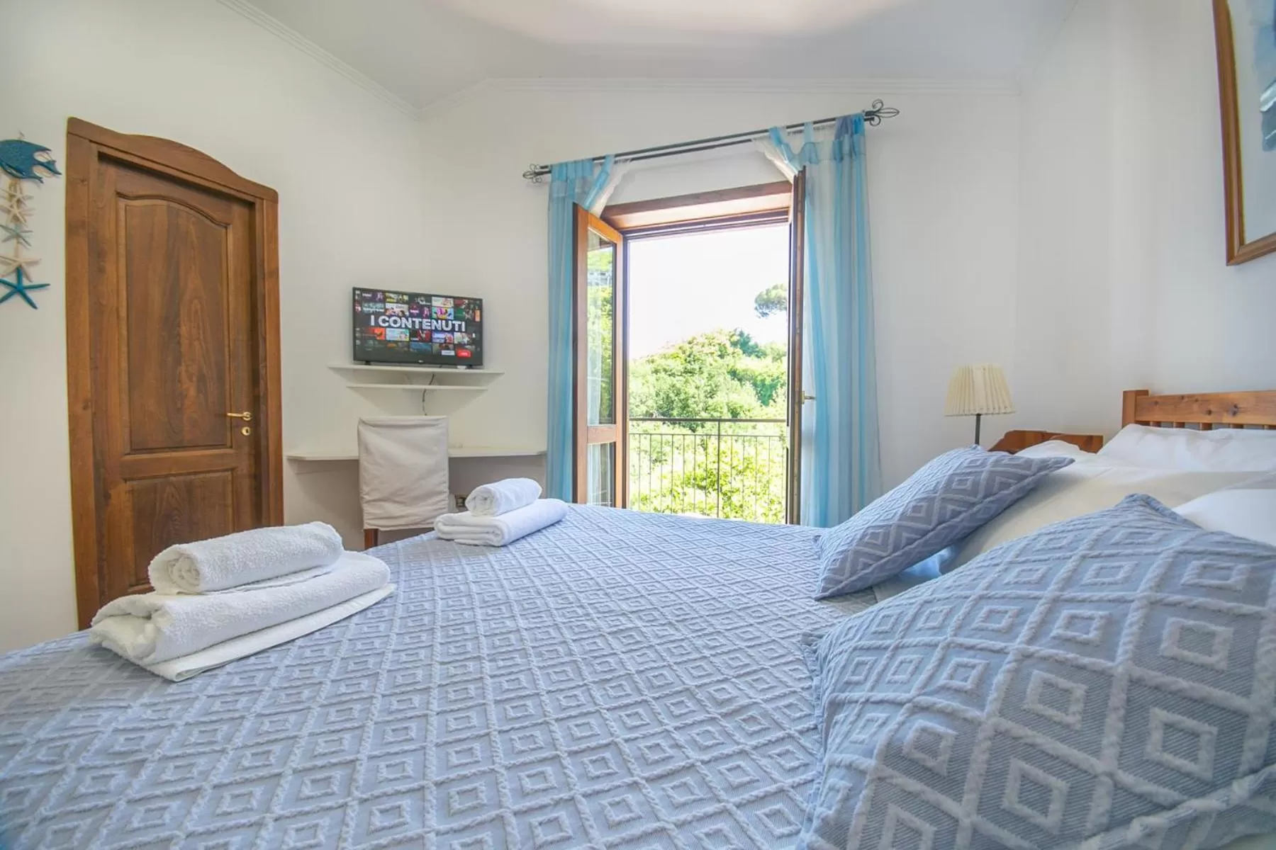 Bed in Villa Costanza sorrento B&b