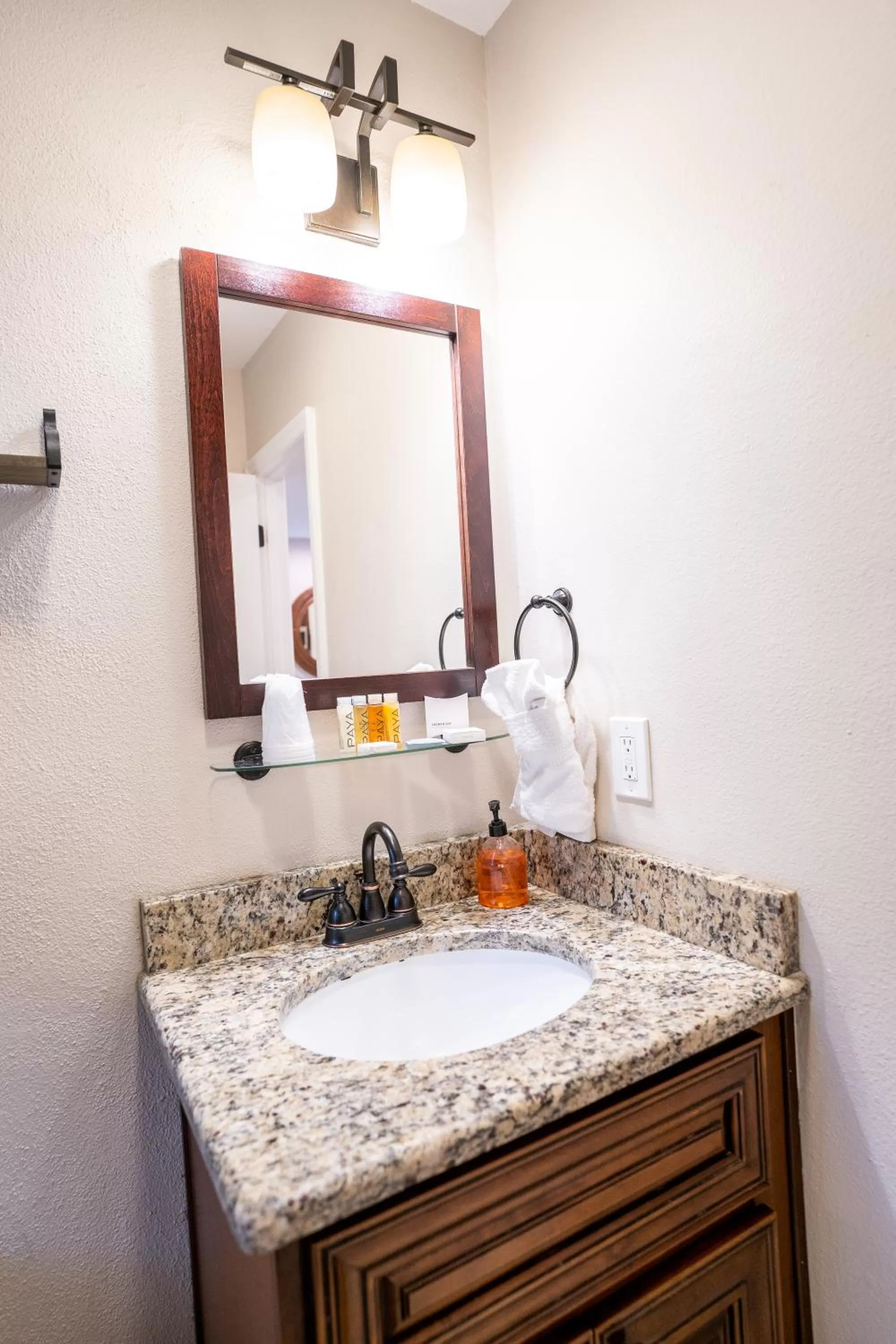 Bathroom in The Capri at Siesta