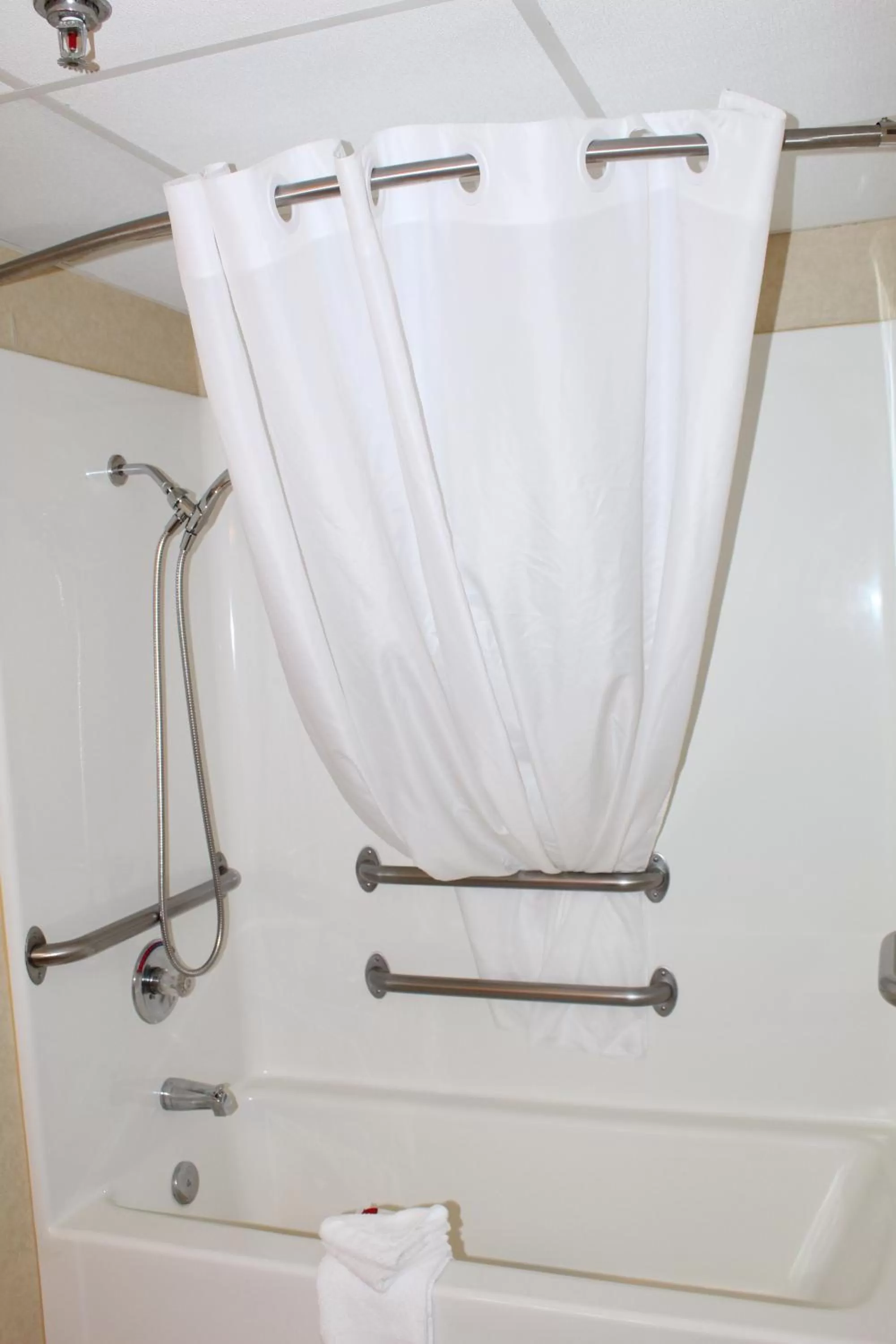 Suburban Studios Branson On The Strip