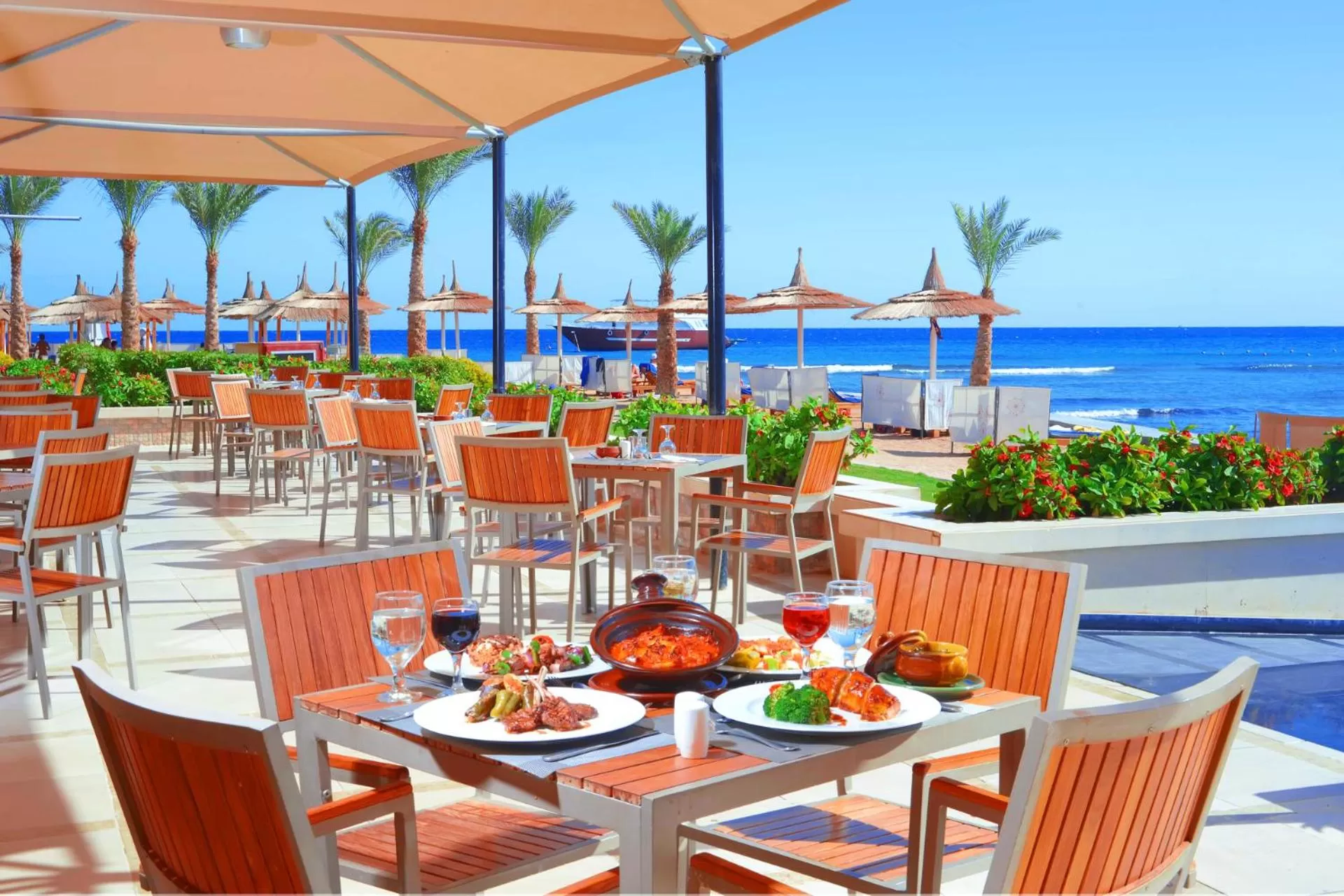 Restaurant/places to eat in Beach Albatros Aqua Park - Hurghada