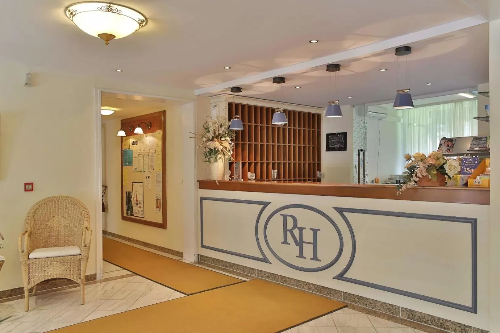 Lobby or reception in Thermen-Hotel Rottaler Hof