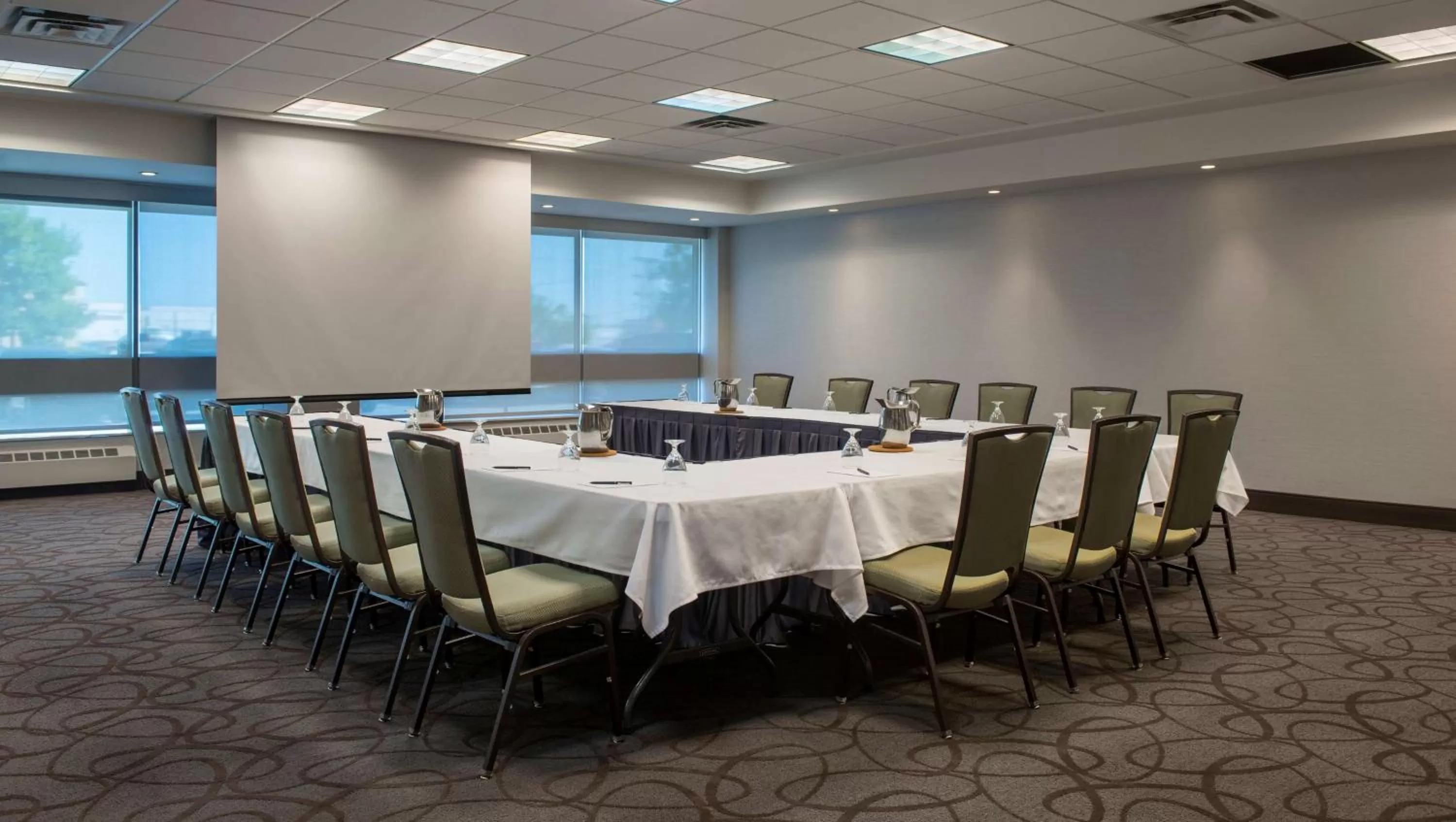 Meeting/conference room in Hilton Winnipeg Airport Suites