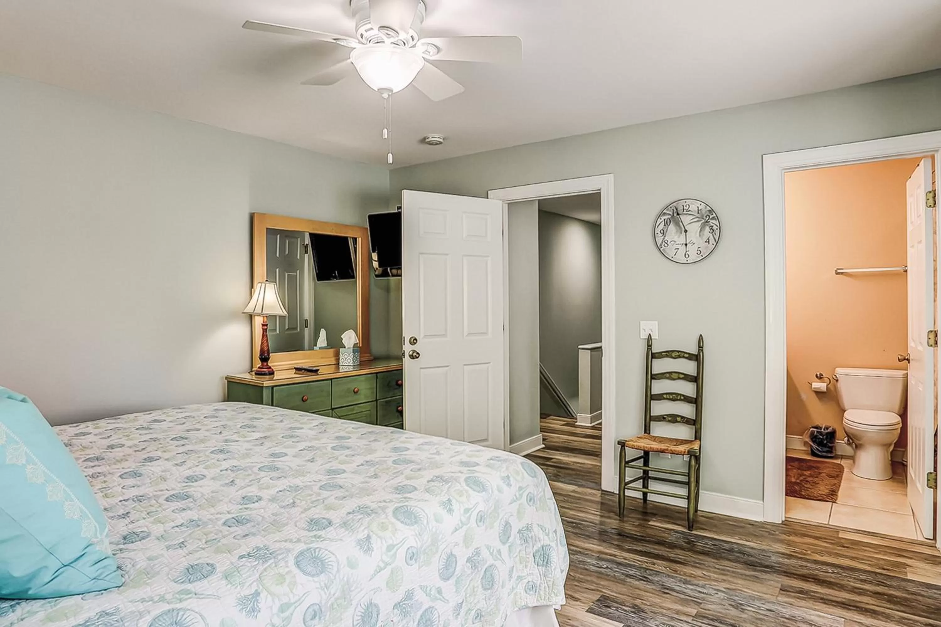 Bed in Springwood Villas 14