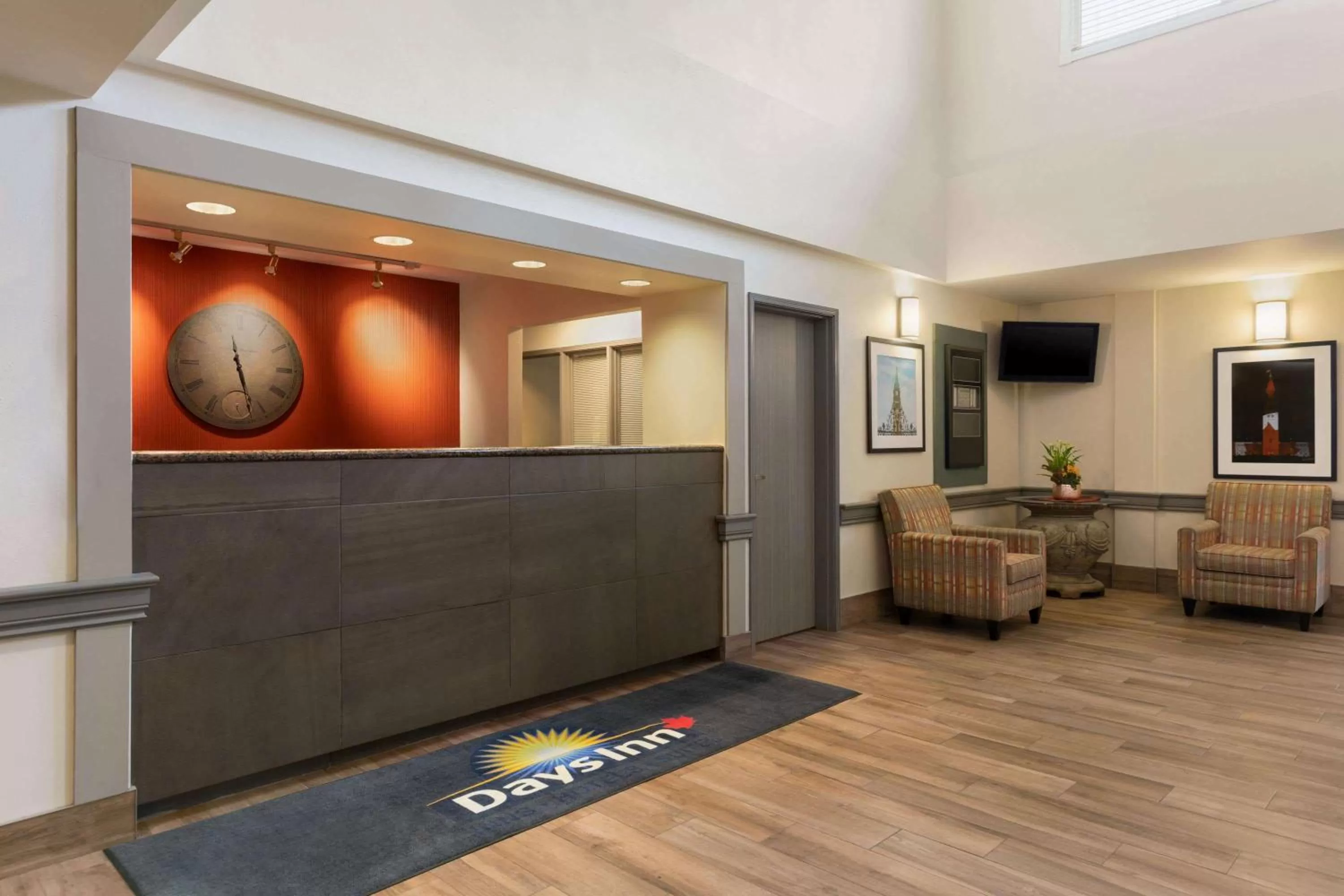 Lobby or reception in Days Inn by Wyndham Ottawa Airport