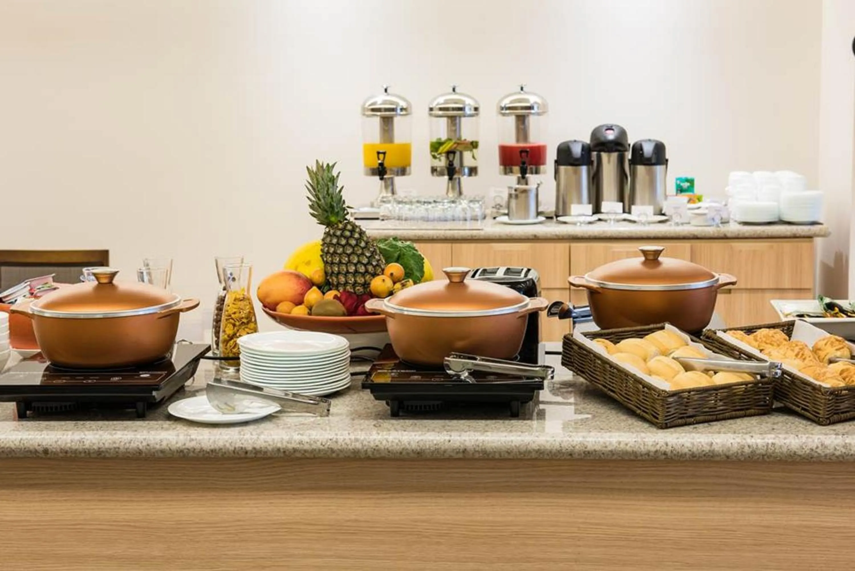 Restaurant/places to eat in Intercity Anápolis