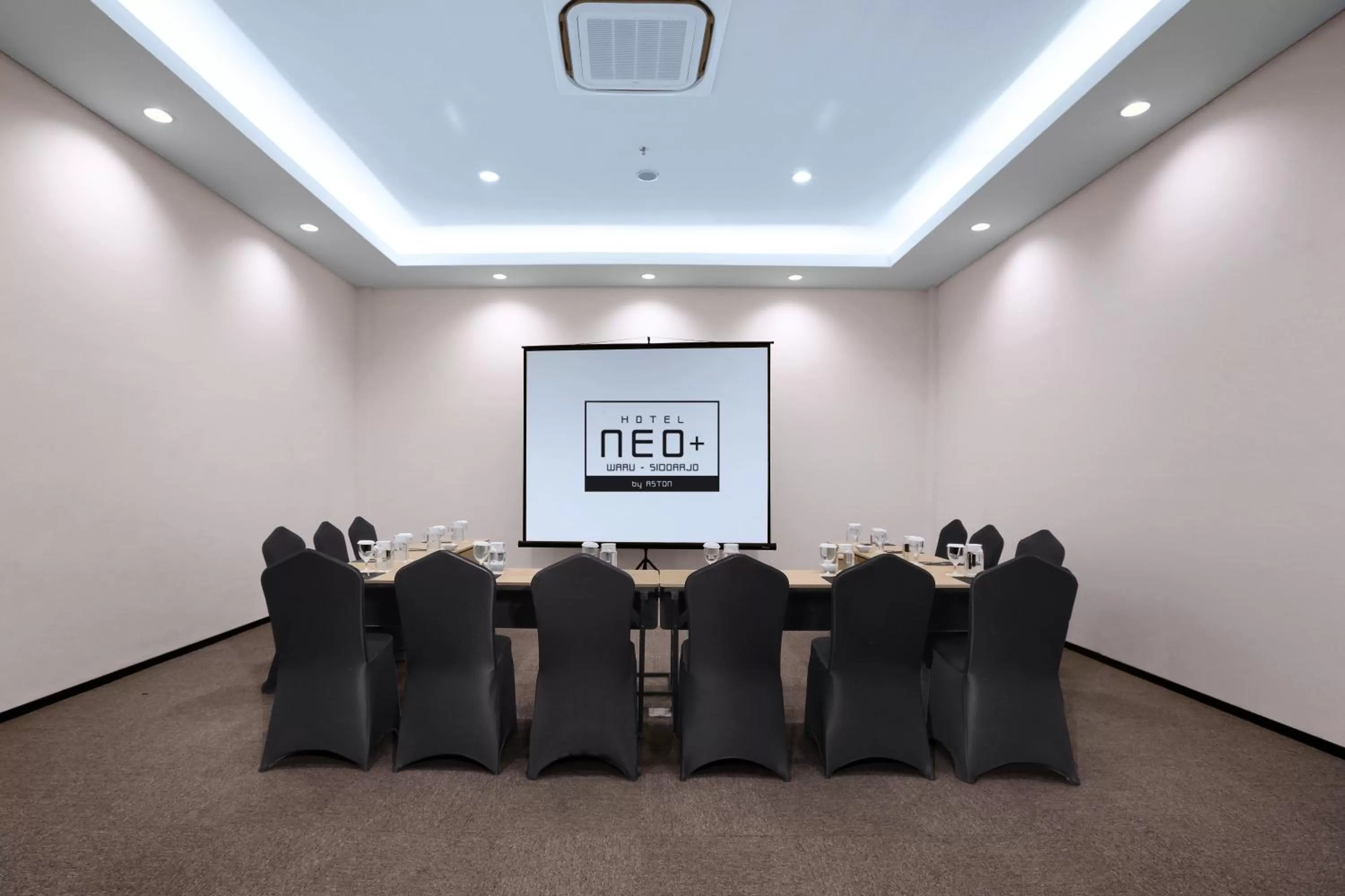 Meeting/conference room in NEO+Waru-Sidoarjo by ASTON