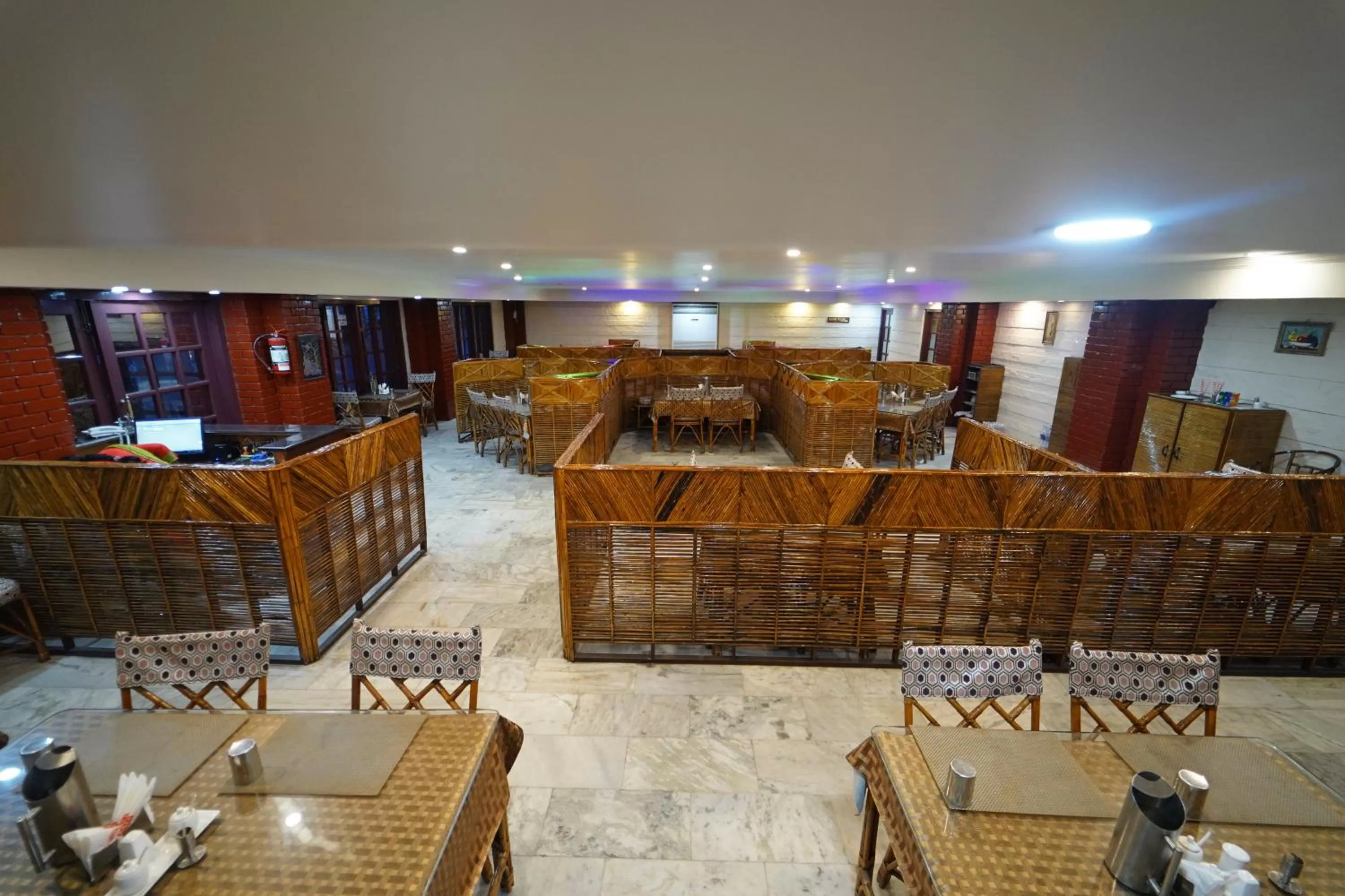 Restaurant/places to eat in Hotel Palmyra Grand Inn