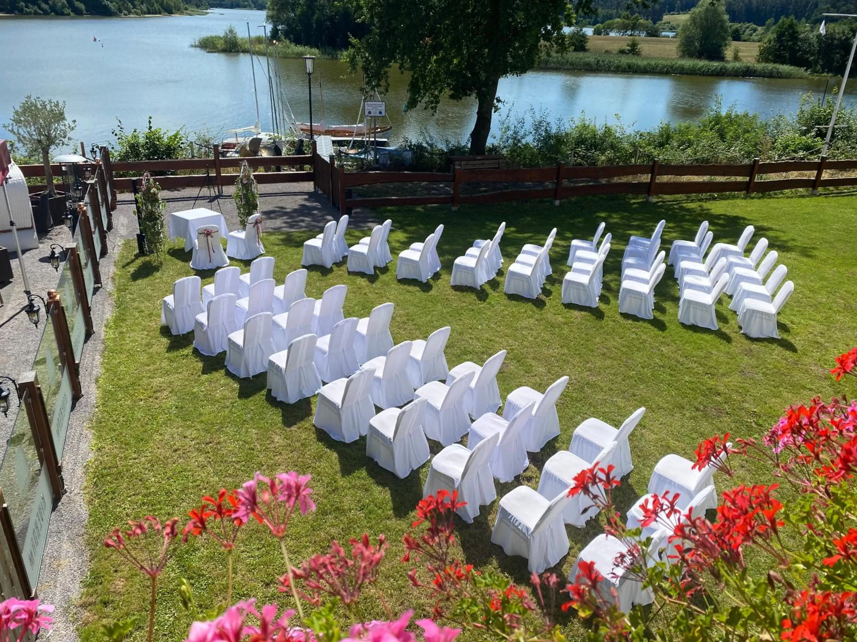 Garden in Riverdam Boutique Hotel