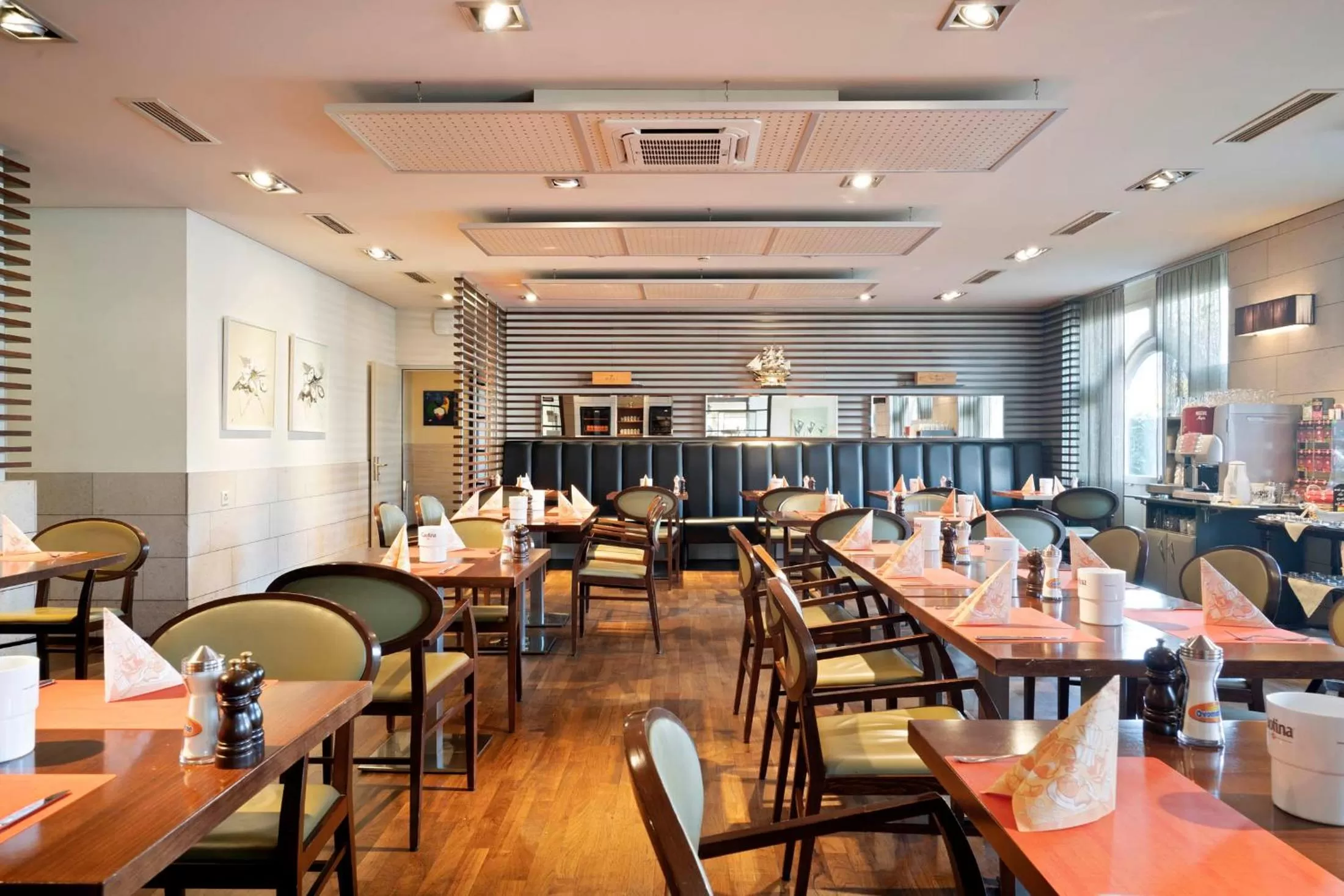 Food and drinks in Hotel Conti Dietikon