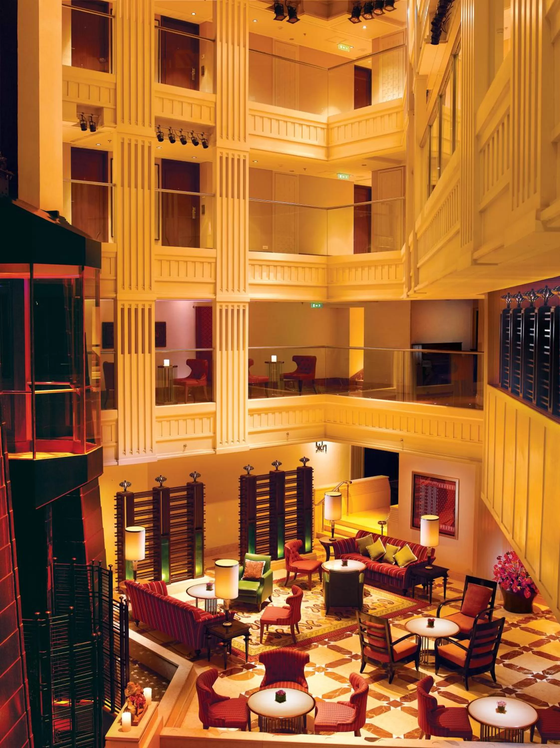Lobby or reception in Hyderabad Marriott Hotel & Convention Centre