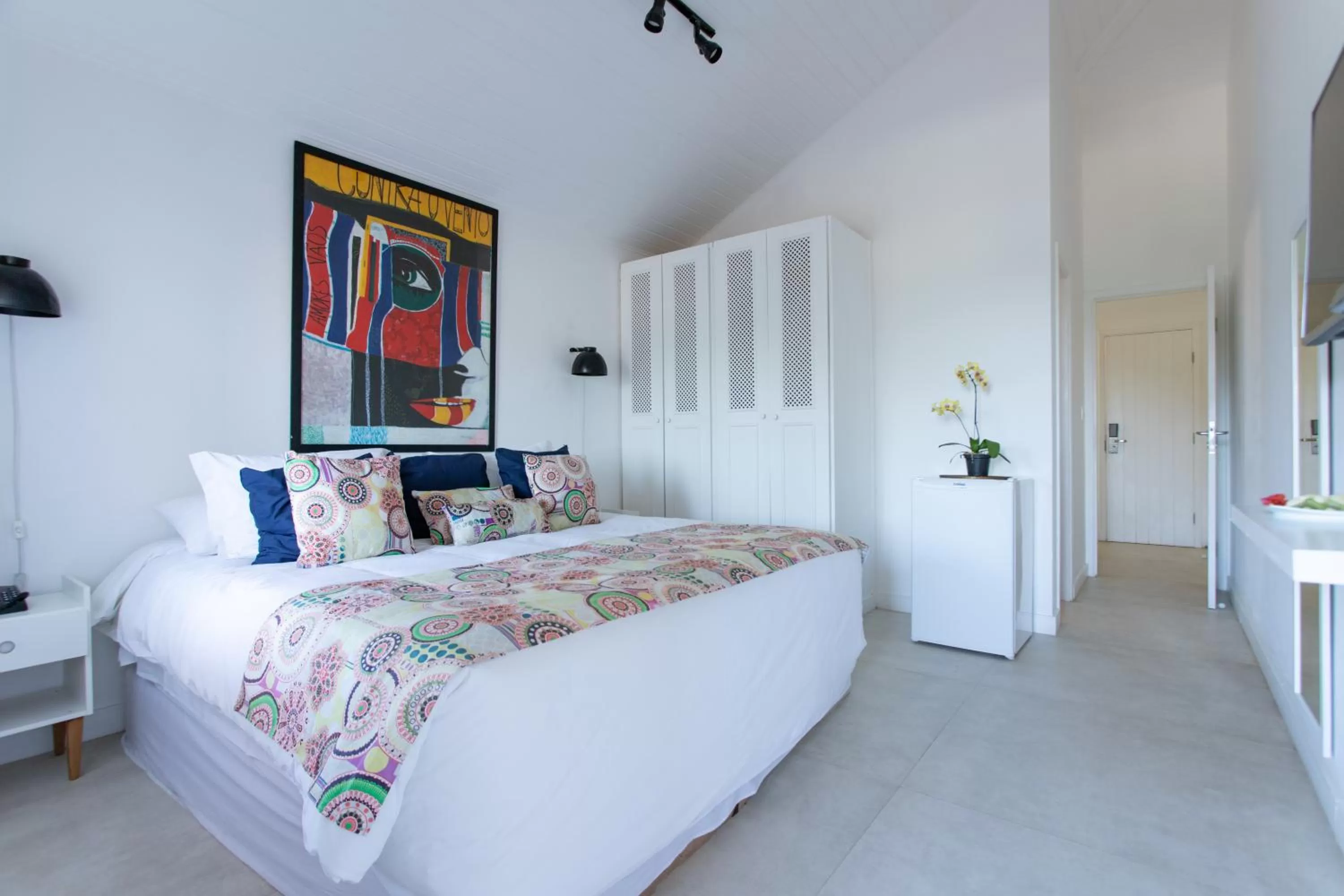 Bed in Jubarte Hotel by Insólito