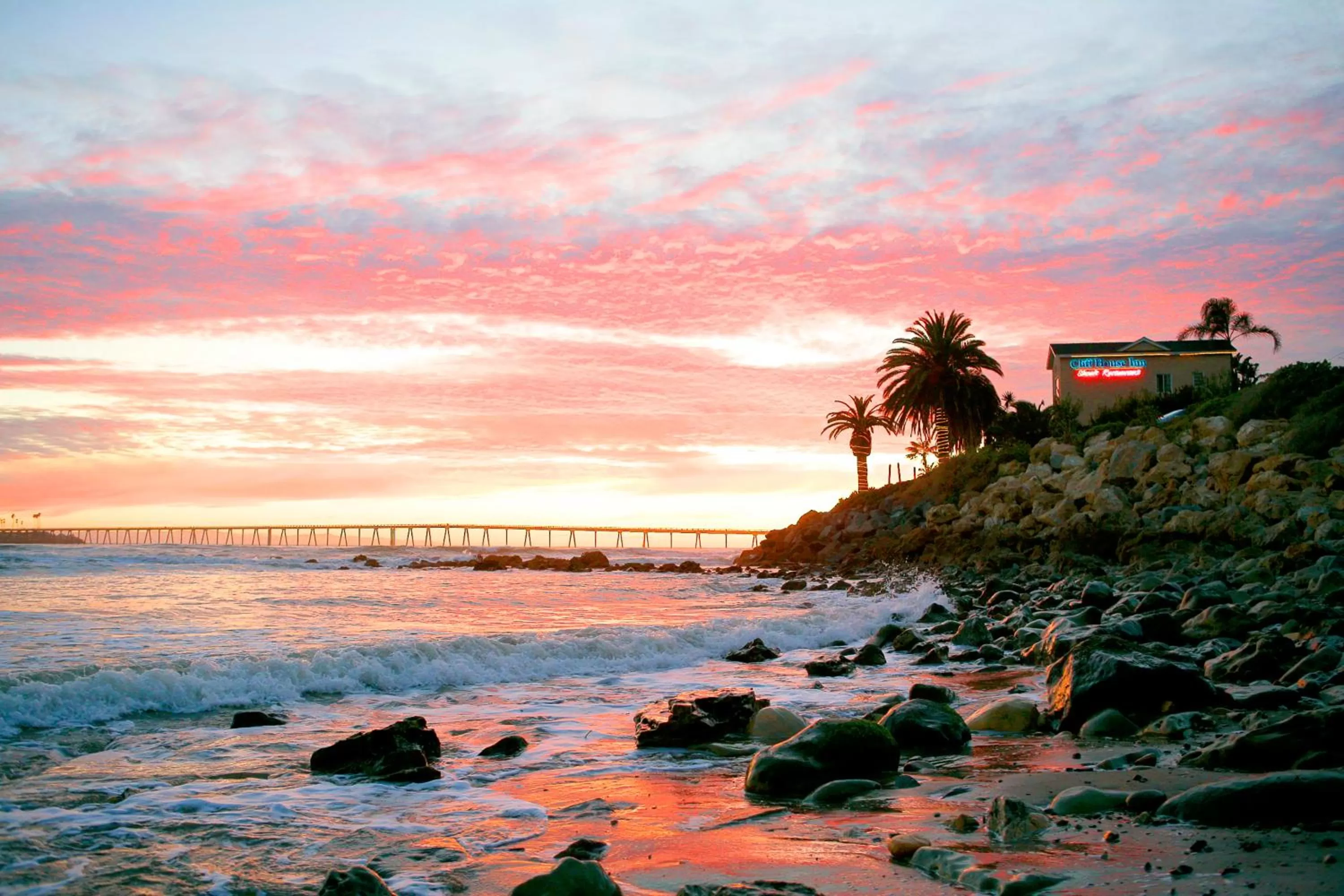 Beach in Cliff House Inn