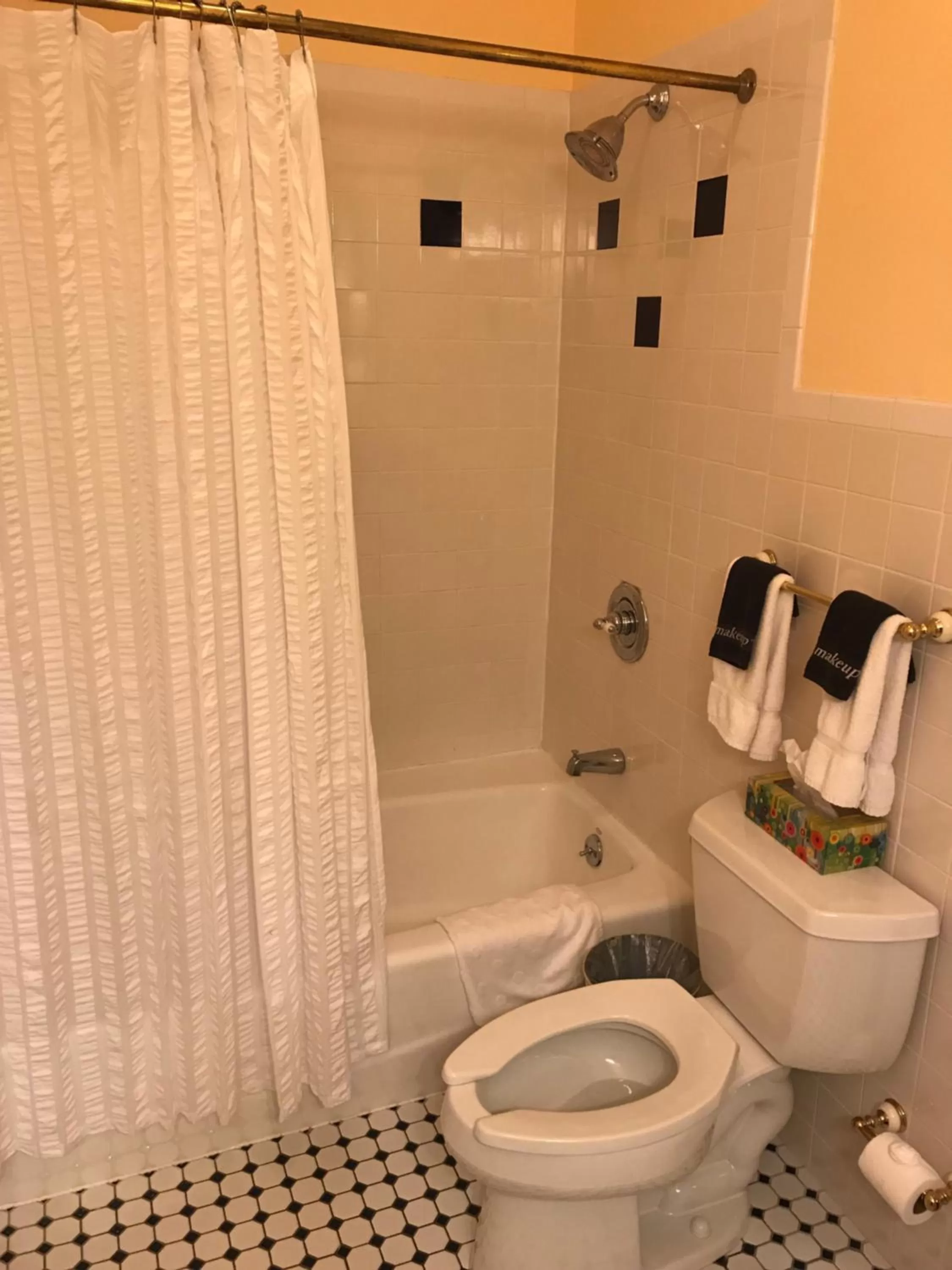 Shower in Elaine's Cape May Boutique Hotel