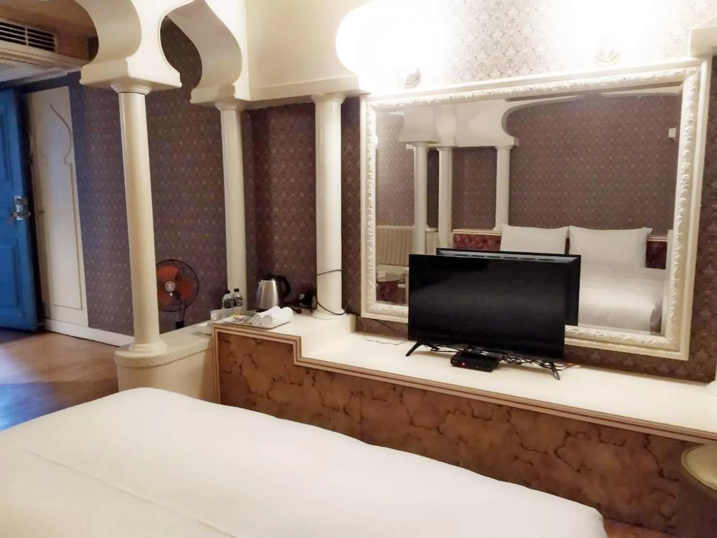 Decorative detail in Simple Life Kaohsiung