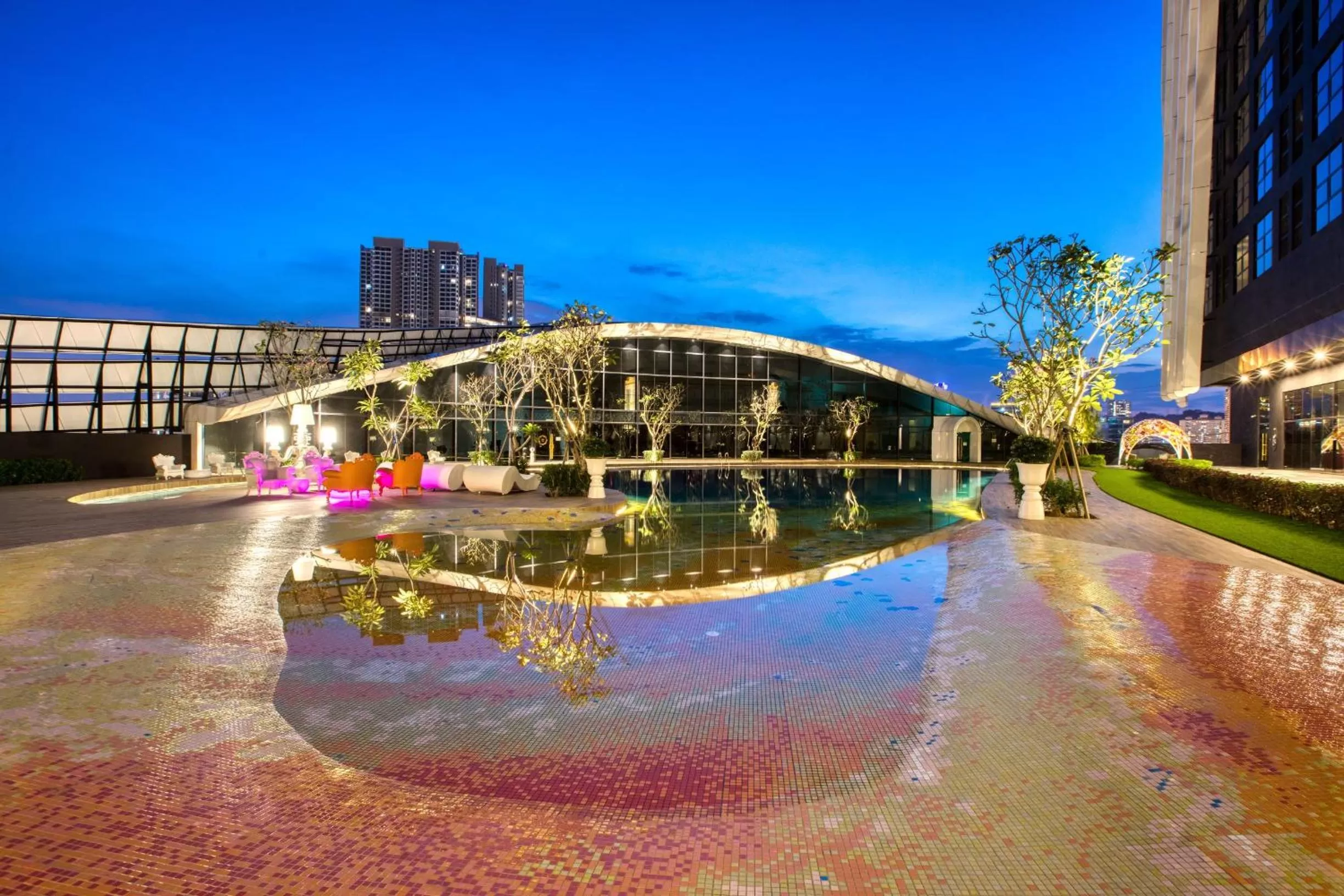 Swimming pool in AMI Suites - Arte Mont Kiara