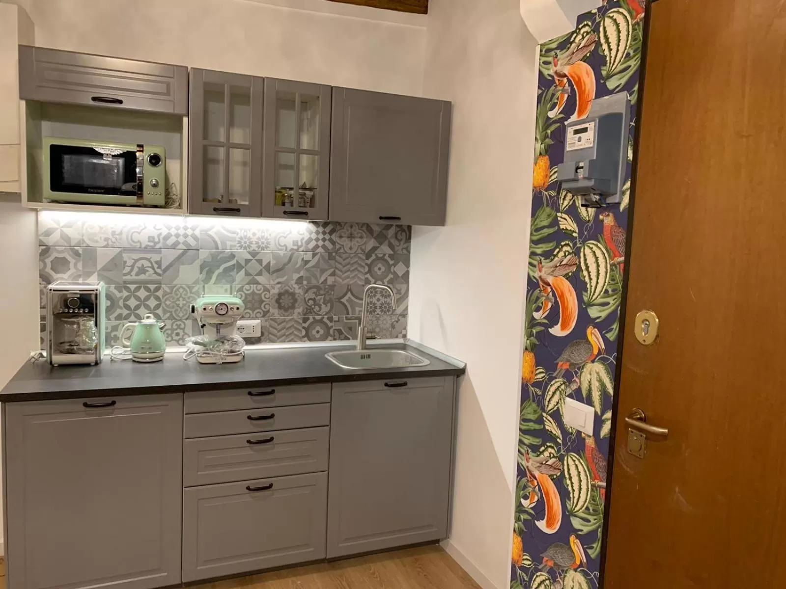 Coffee/tea facilities in B&B Ventisei Scalini A Trastevere