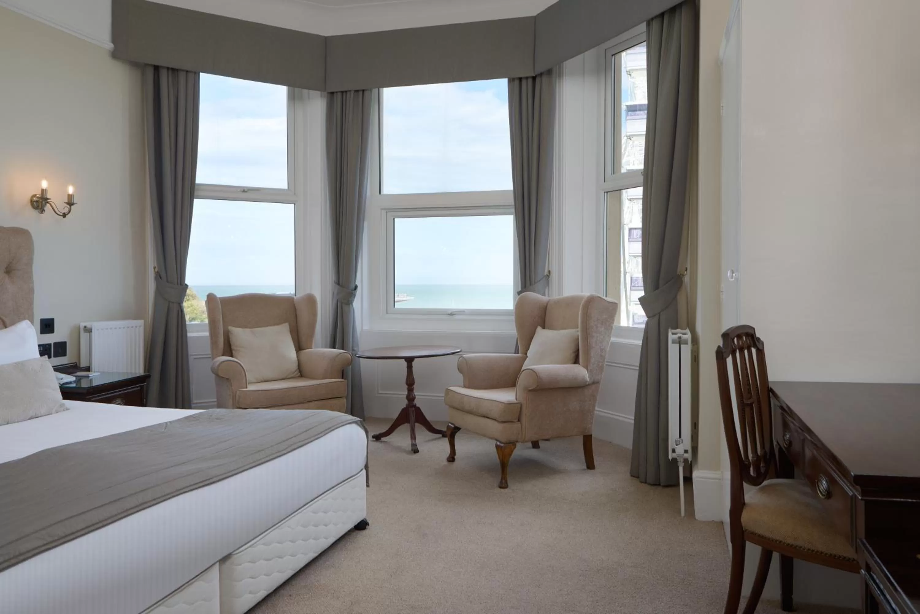 Bedroom, Bed in The Lansdowne, Eastbourne