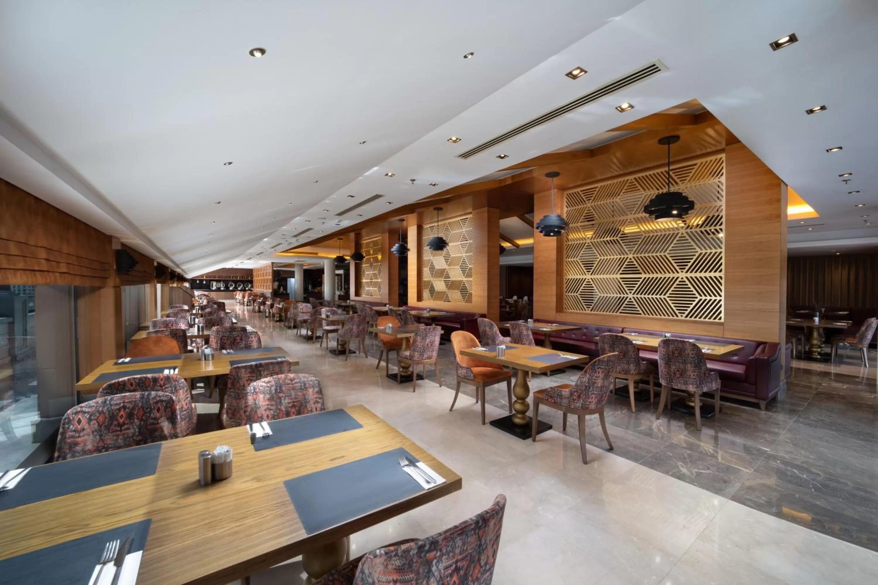 Restaurant/places to eat in Mercure Istanbul Bomonti