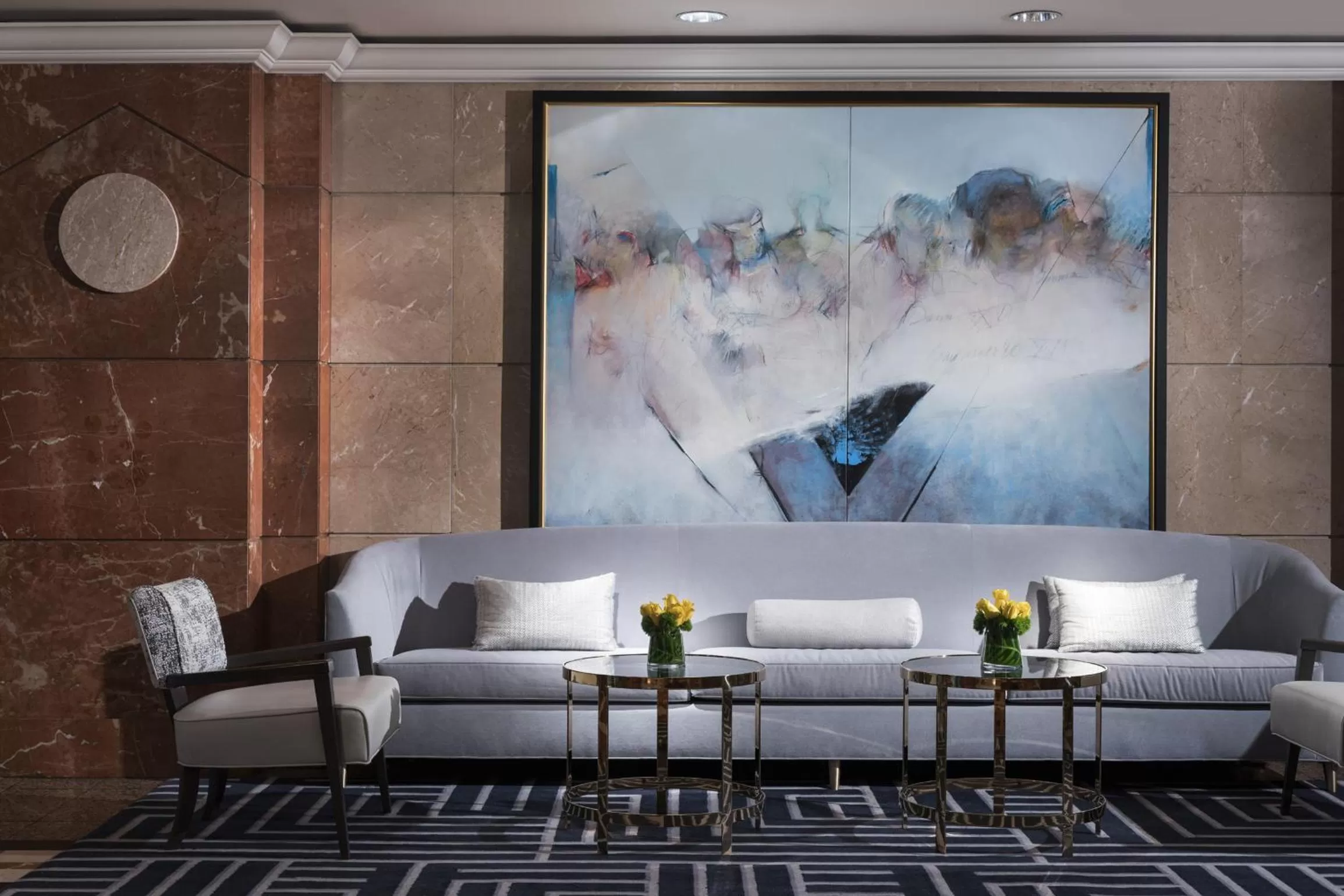Communal lounge/ TV room in Four Seasons Hotel Atlanta