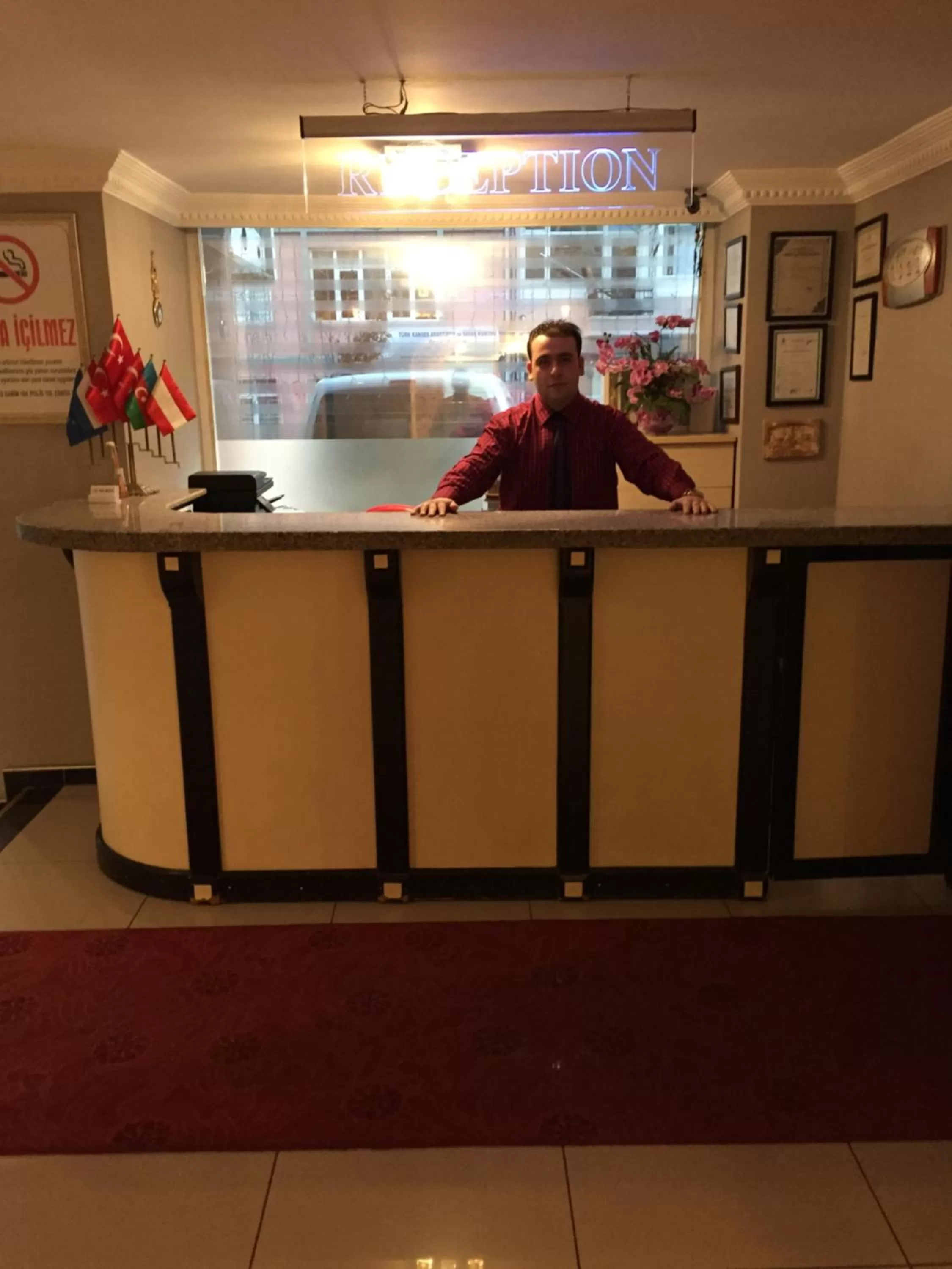 Lobby or reception in Minabir Otel