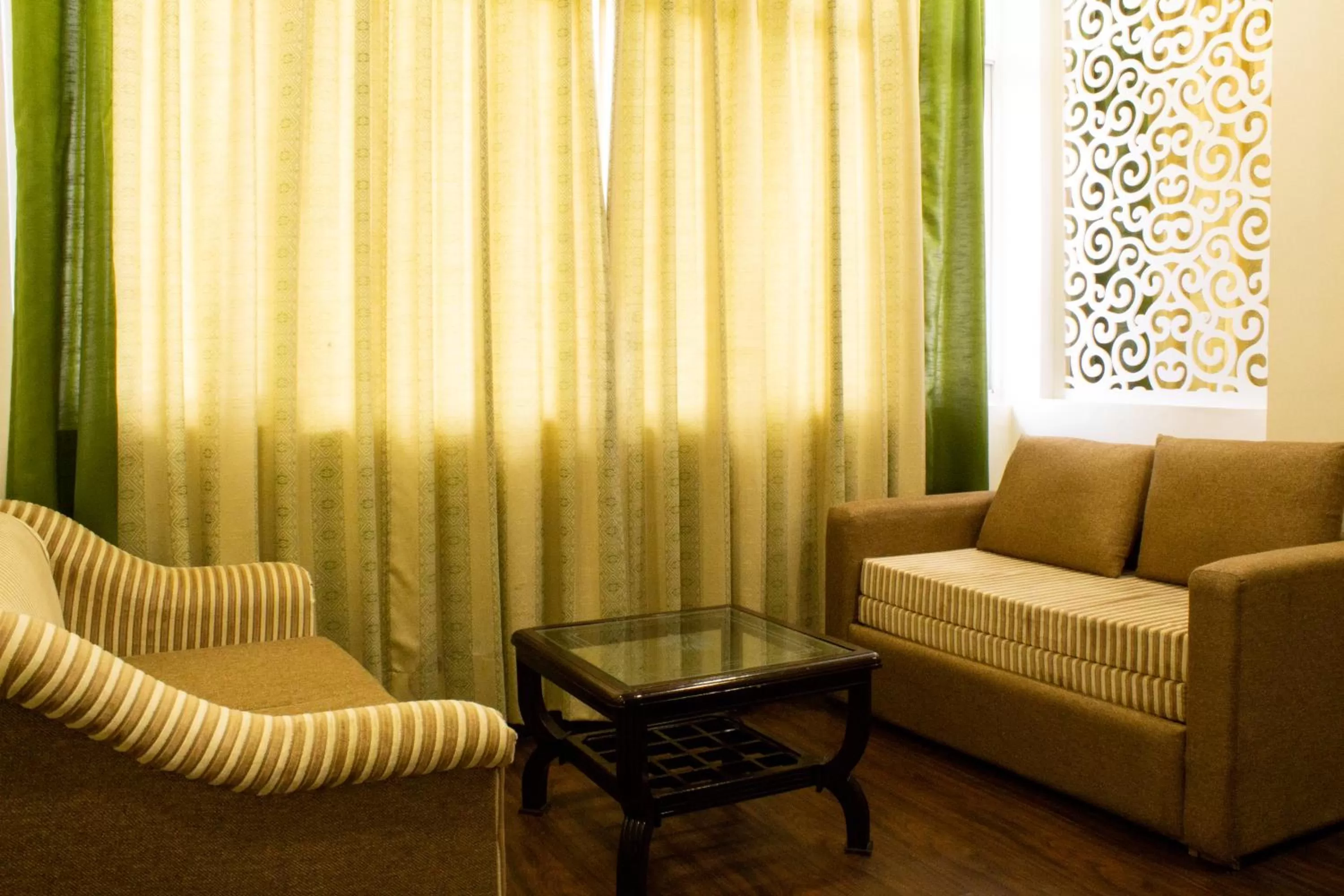 Living room in Hotel Shiva Continental