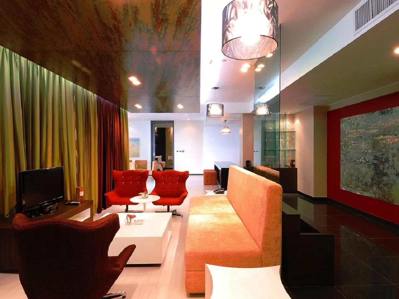 Living room in The Zign Hotel