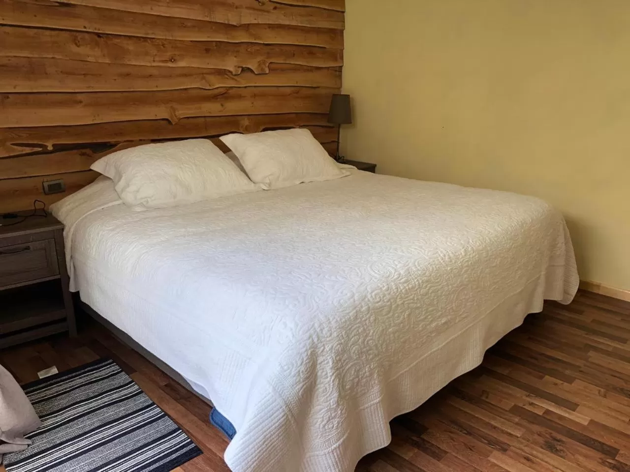 Bed in Cabanas Senderos Puyuhuapi