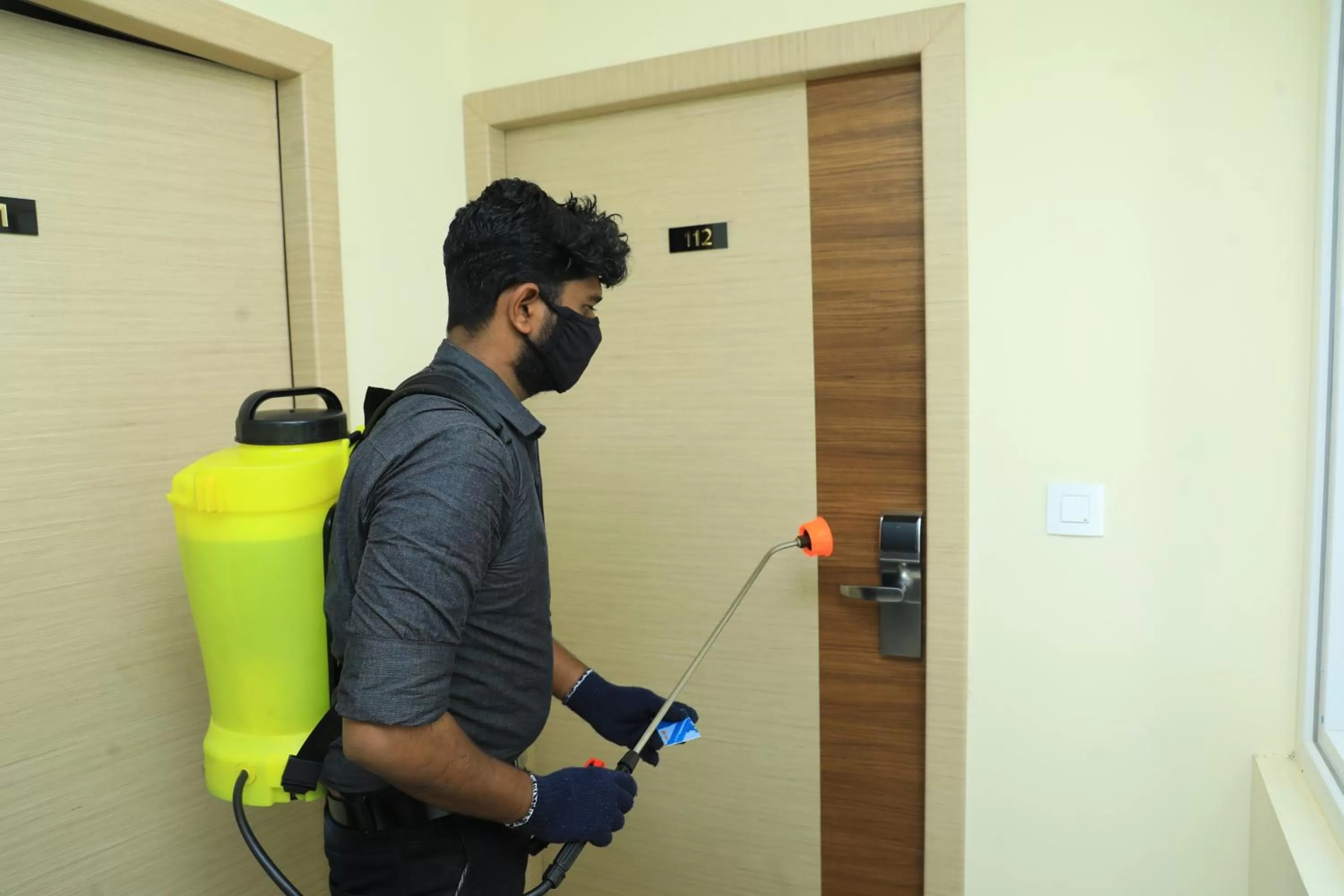 People in Laya Regency