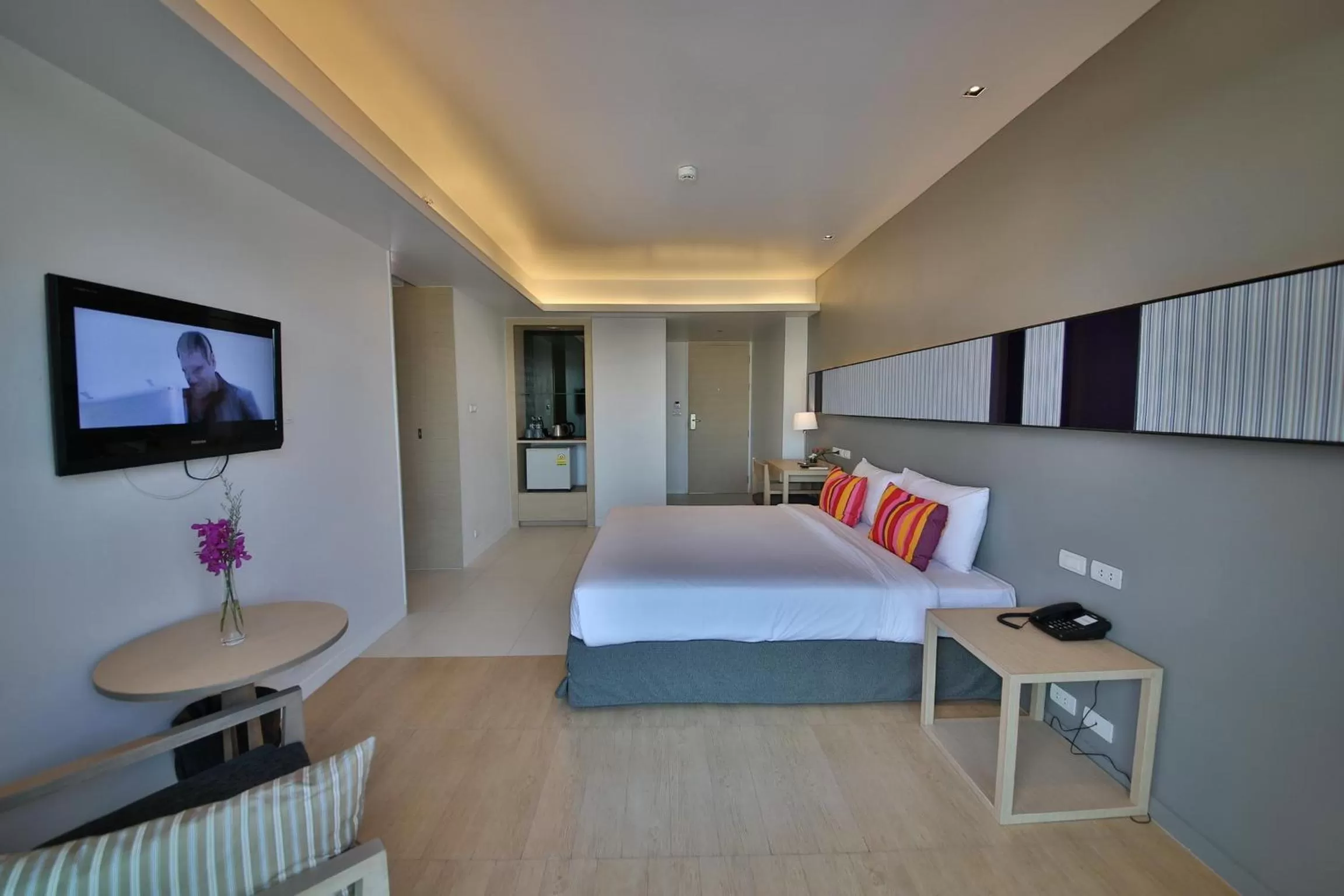 Photo of the whole room, Bed in The Sun Xclusive