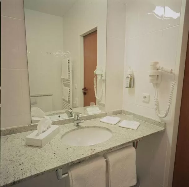 Bathroom in Hotel Diamant