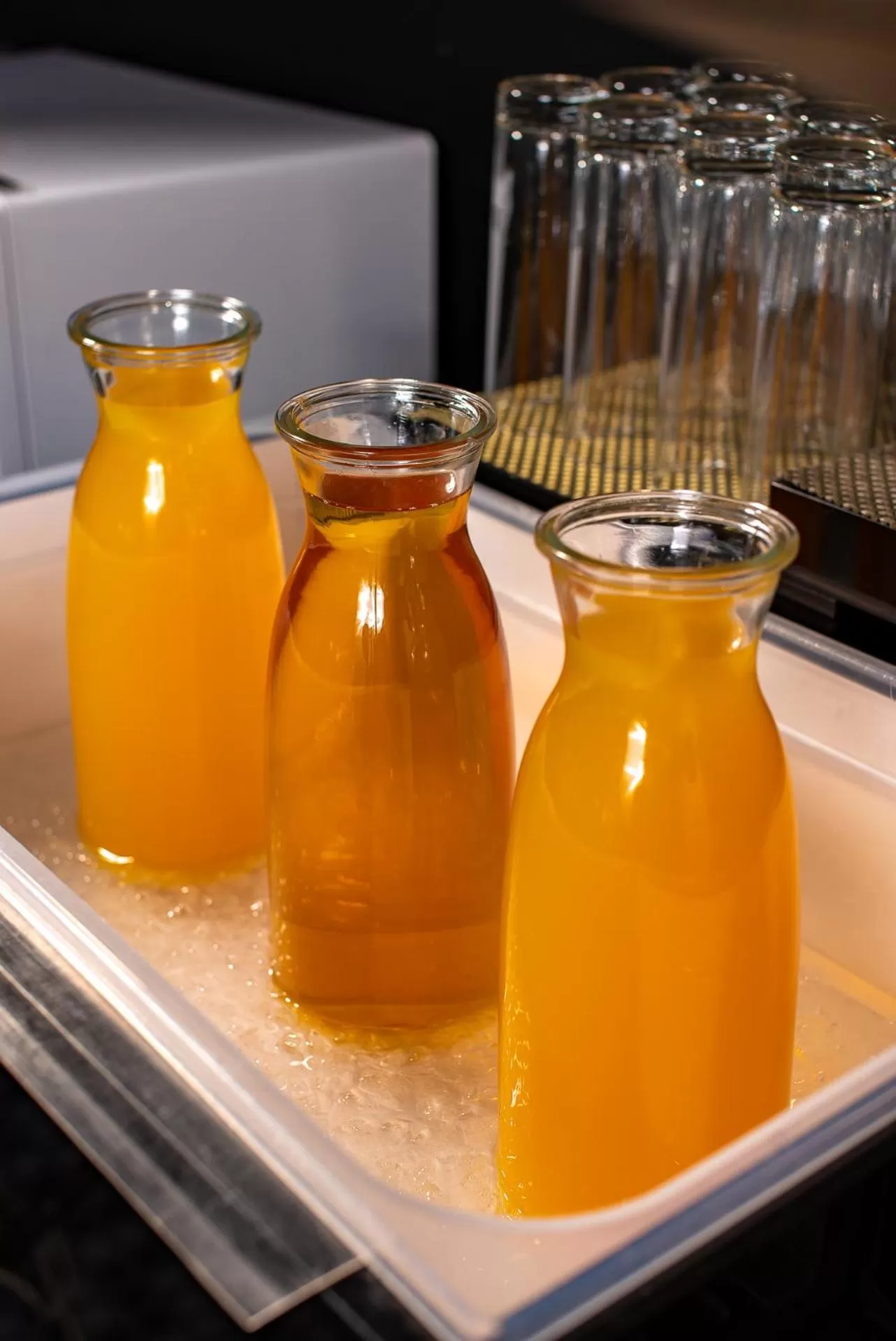 Breakfast in Thomas Albert Hotel